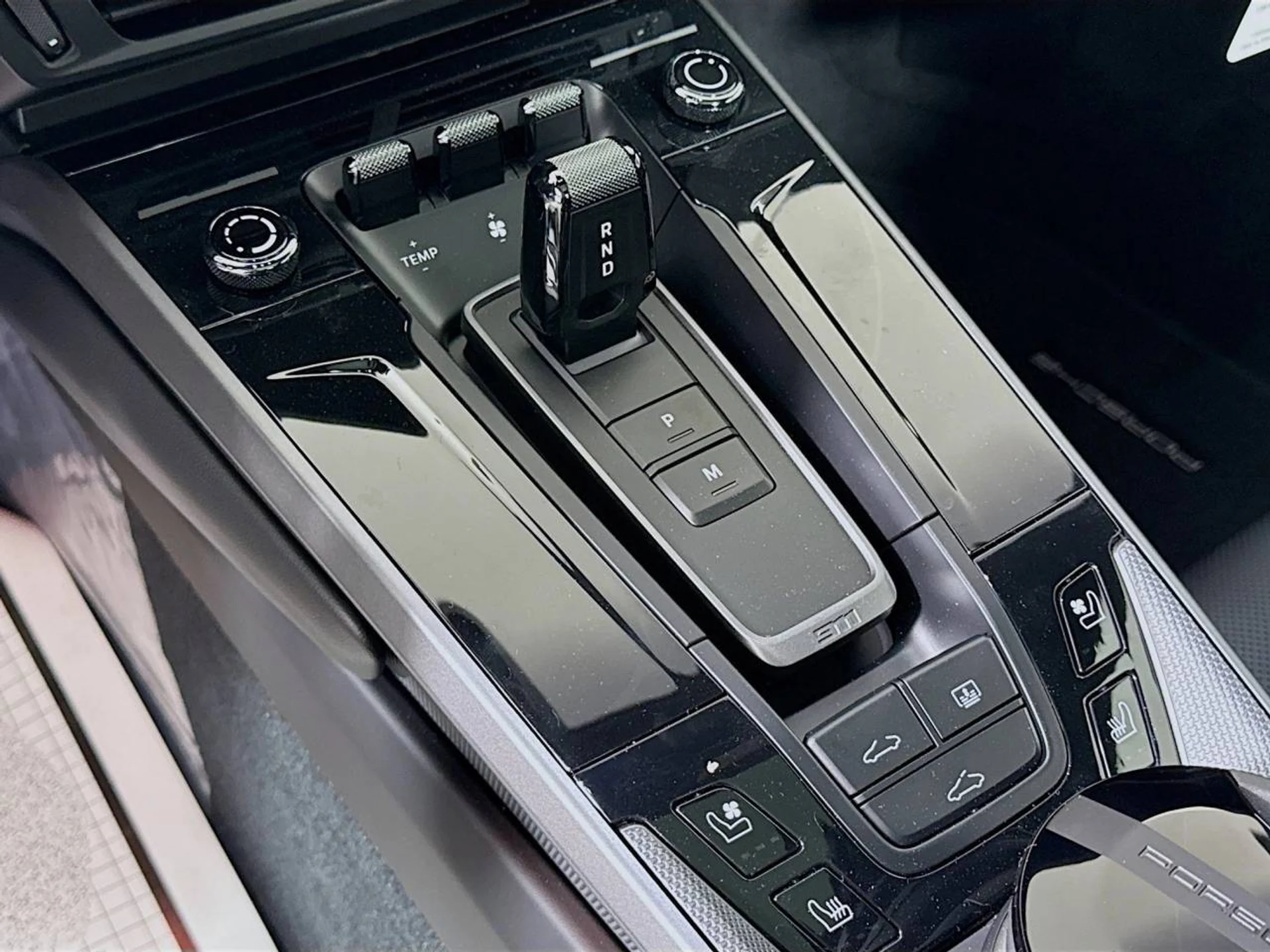 mph015_1067460275_3de07b57dfa6e064f159058e00109b76_5cba71f261