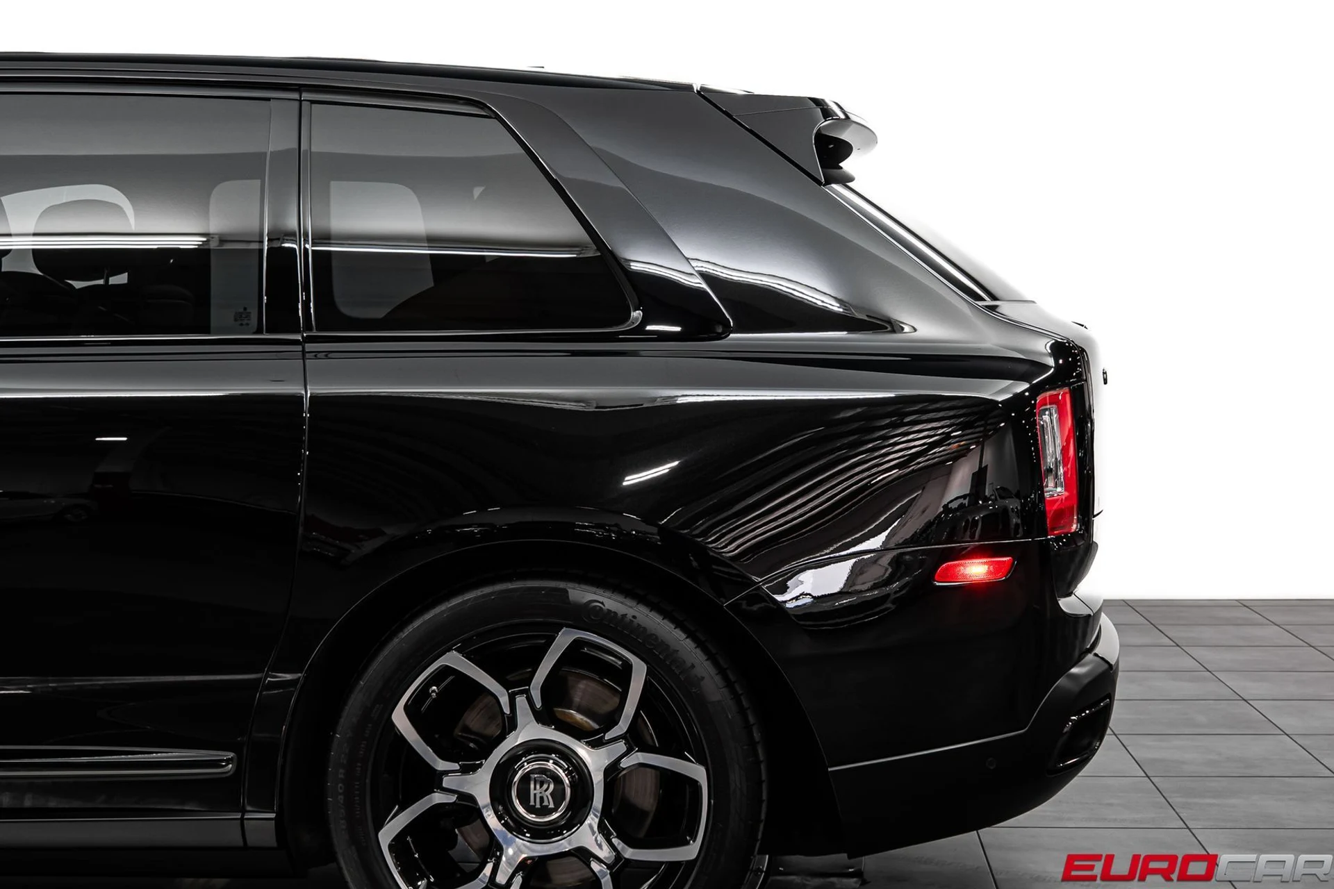 mph015_1069136525_9cc550b2_cece_4447_81b7_bf70d15076da_a6761b0694