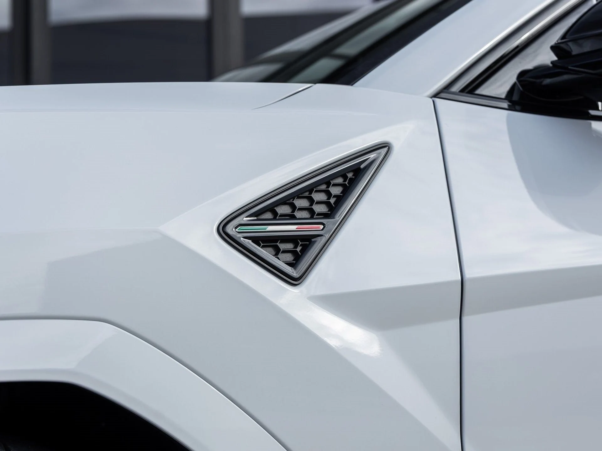 mph015_1071816109_16_ee8beccf14