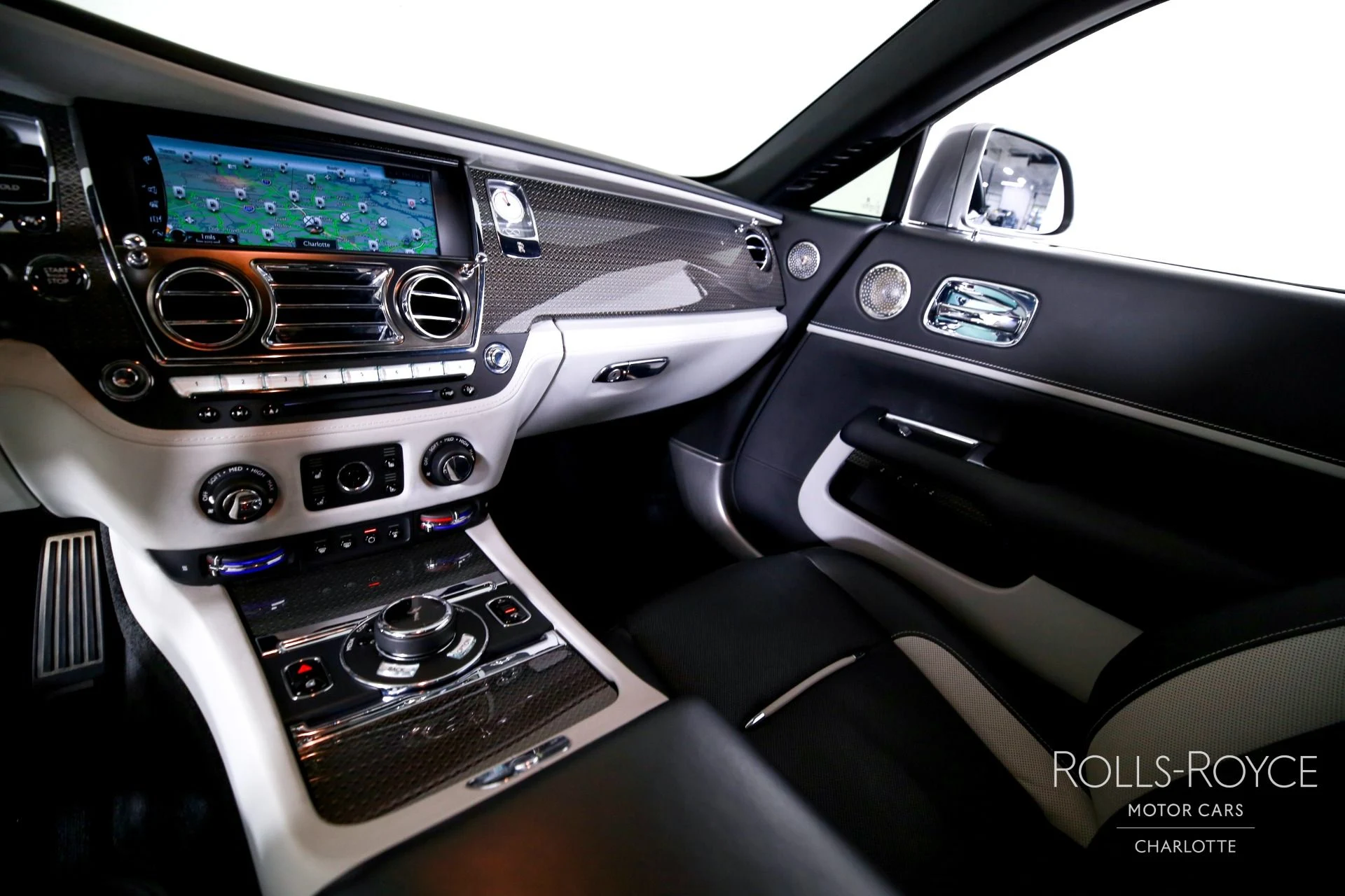 mph015_1073957958_Used_2020_Rolls_Royce_Wraith_Black_Badge_1772227787_6817717d33