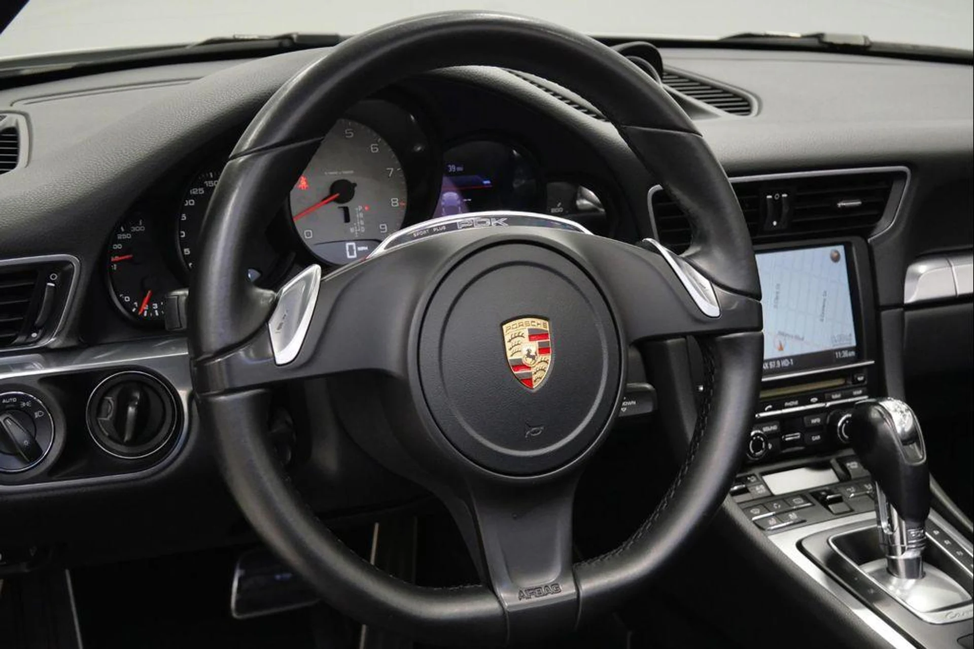 mph015_1074318364_qo_E2_By_R8_T_Bb_Iv_HJJ_Ly_P3_I5_Wzx5_Q_f5df34d235