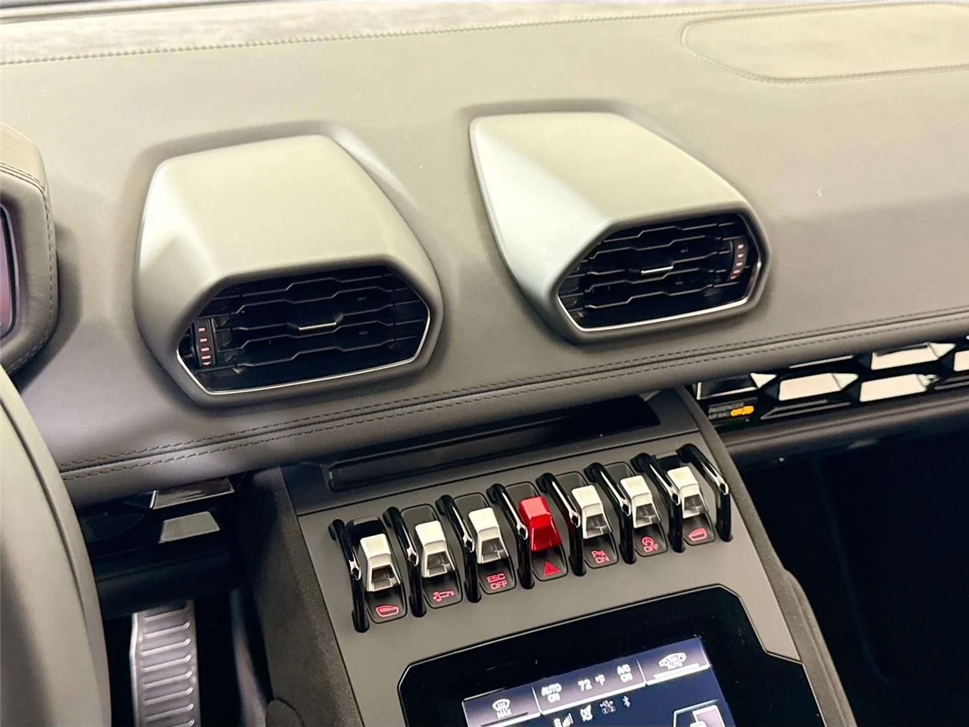 mph015_1076183954_685bd475379b8fdee09e7e1ee00d54e1_924a495152