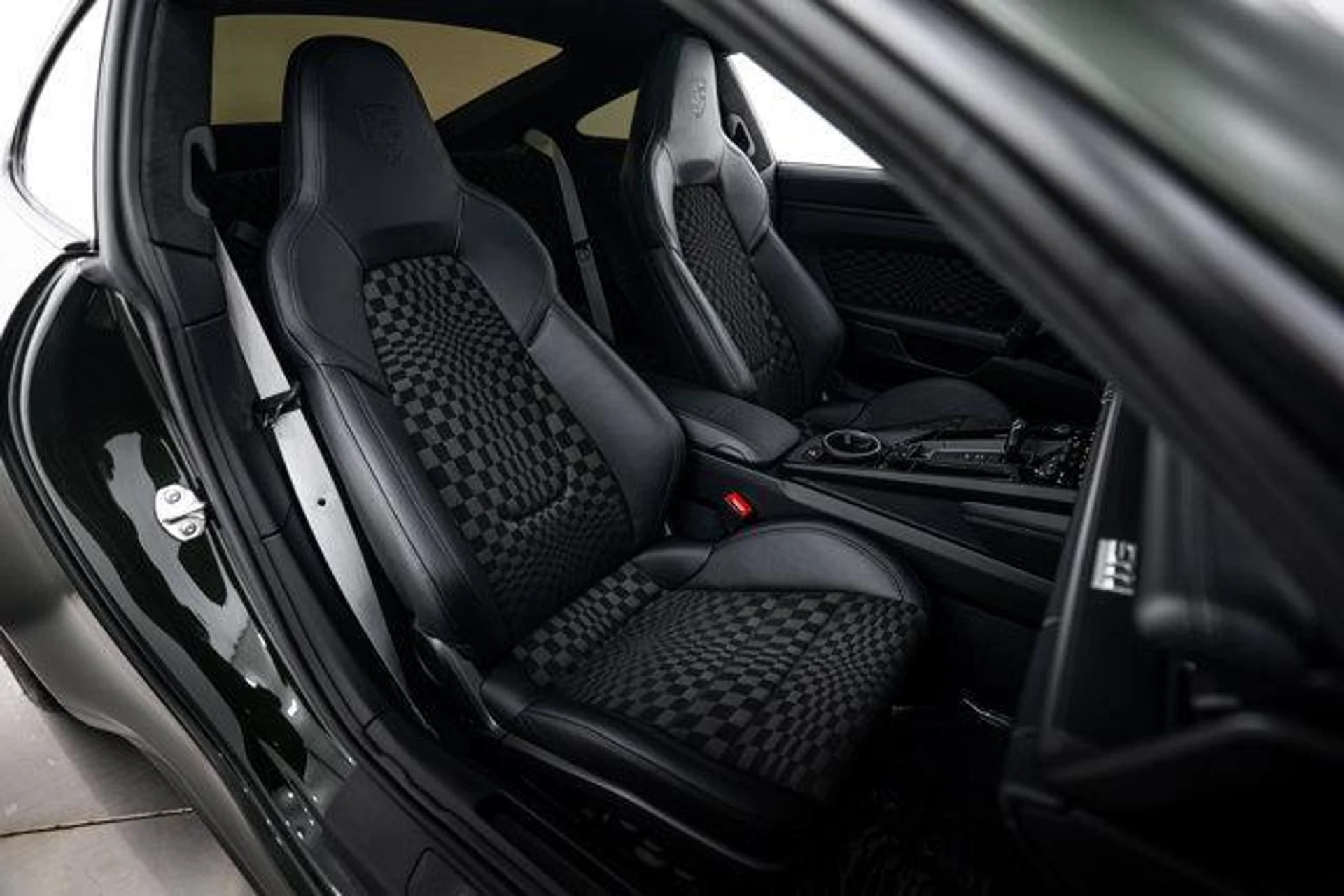 mph015_1076211638_x_Vi_Pptts4_R_Qy_LEN_Kph2p2q_D1_Rdo_78c4d1da55