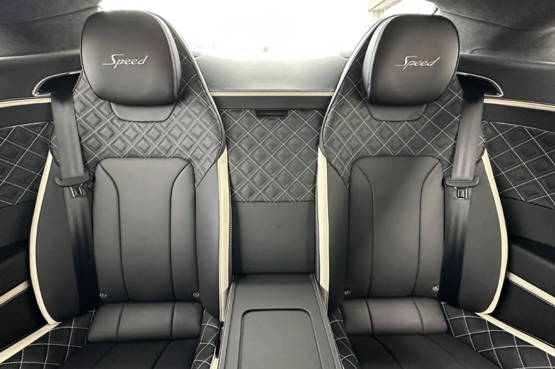 mph015_1082598299_Used_2022_Bentley_Continental_GT_Speed_1767012050_e3af9e3a35