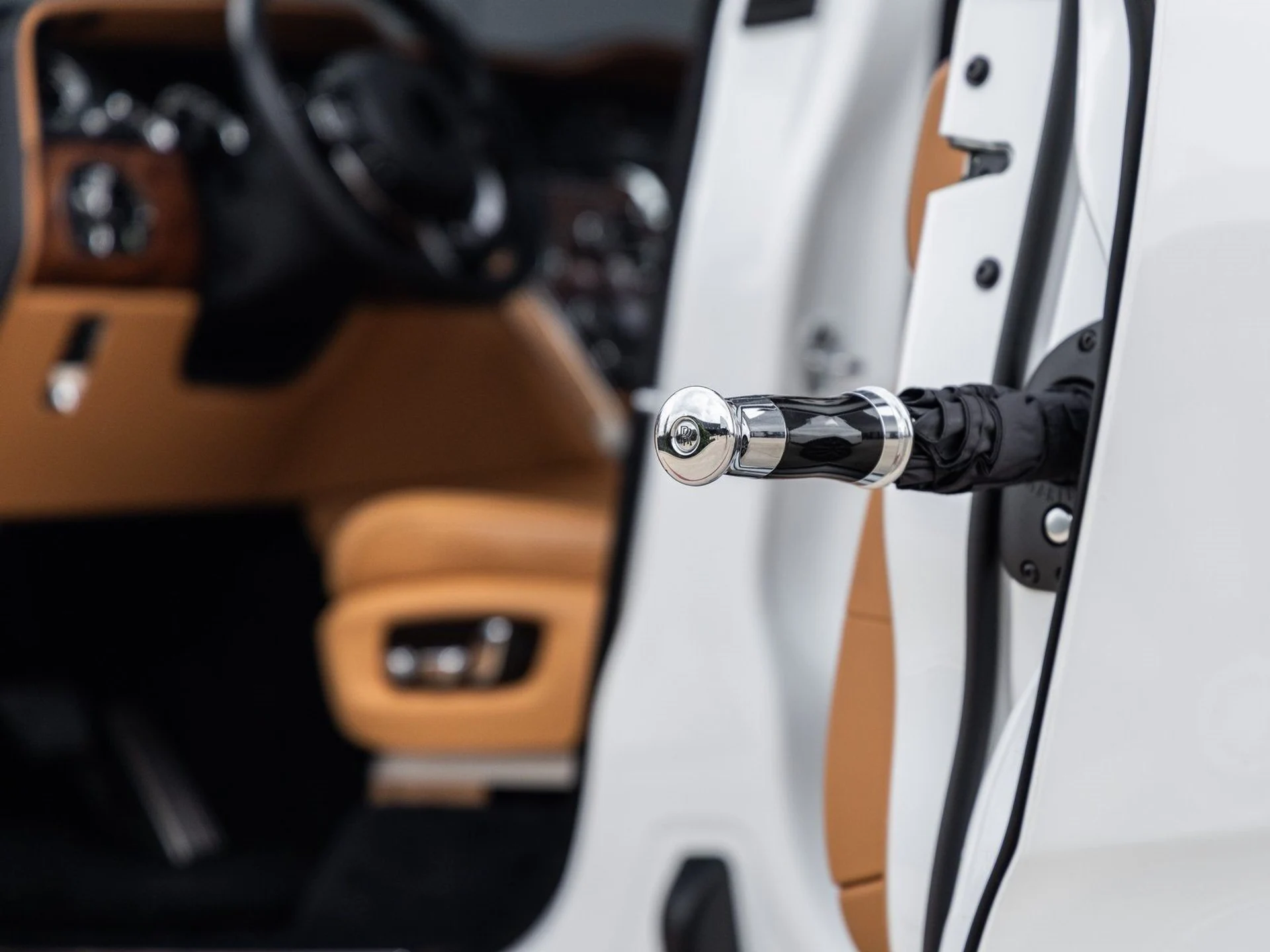 mph015_1089329646_16_b7f1154fcd