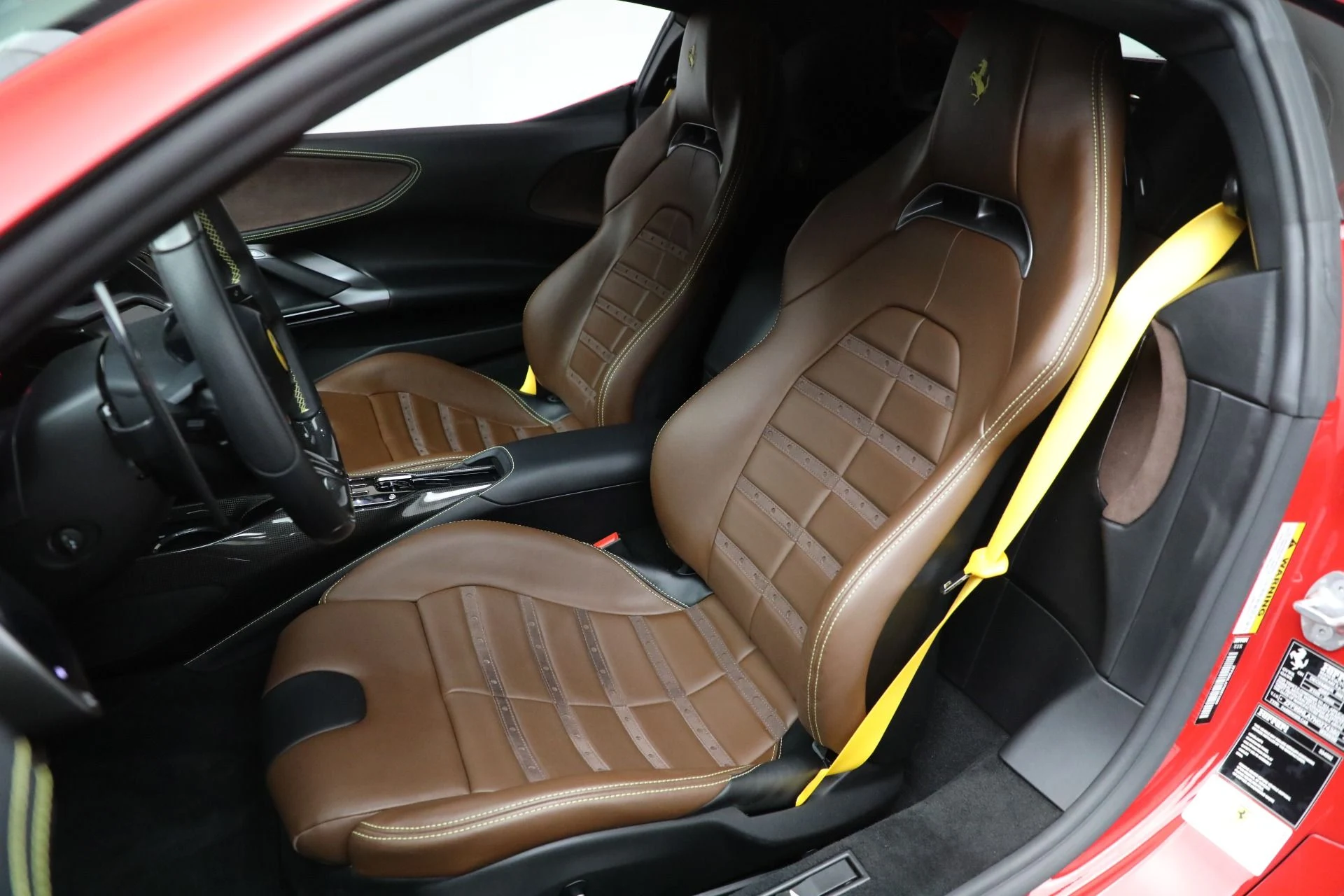 mph015_1090020634_Used_2022_Ferrari_SF_90_Stradale_1761420525_3b1274c925