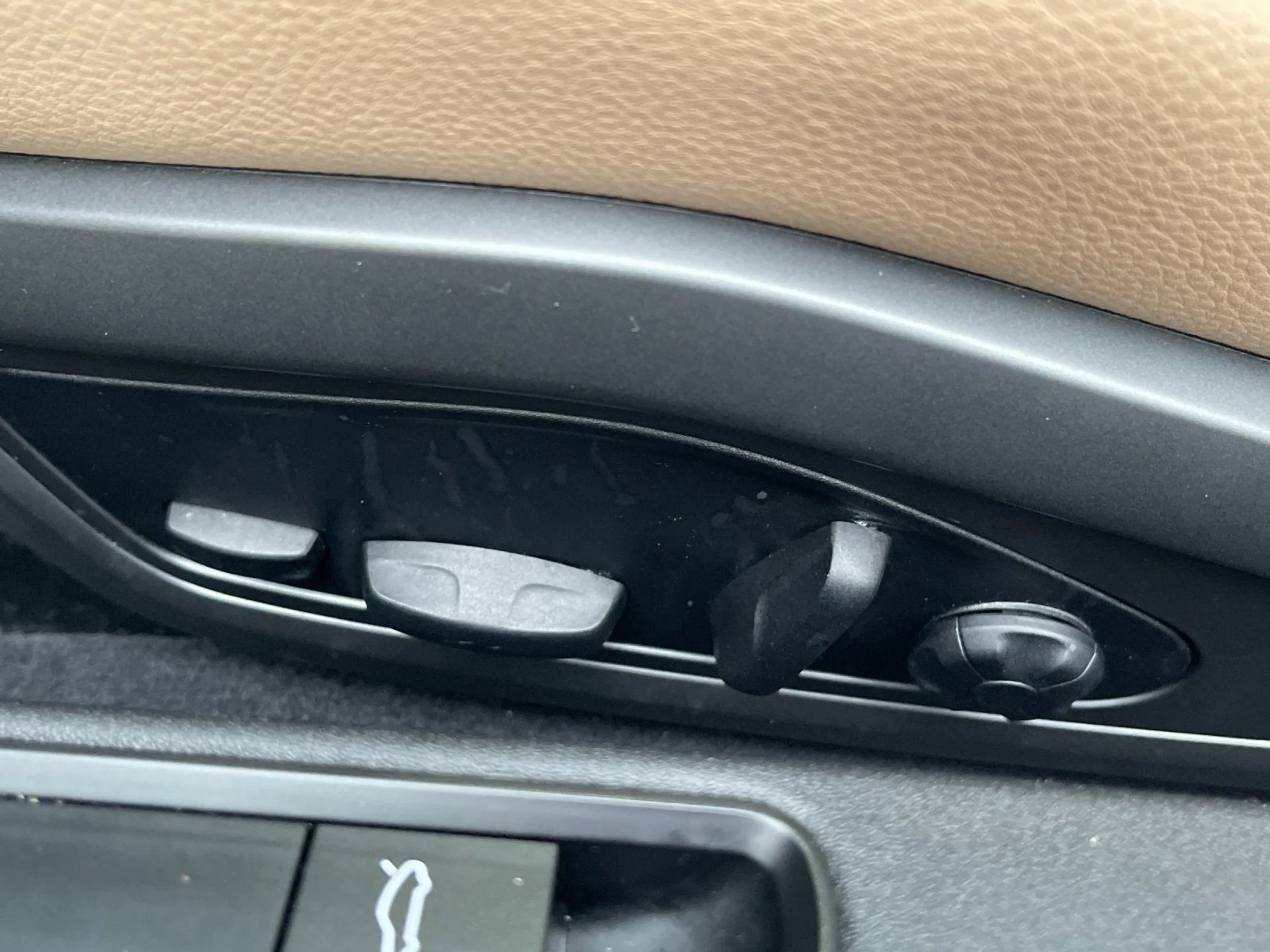 mph015_1093110364_8944184381f94a0968bf431d28482df1_564e03a61a