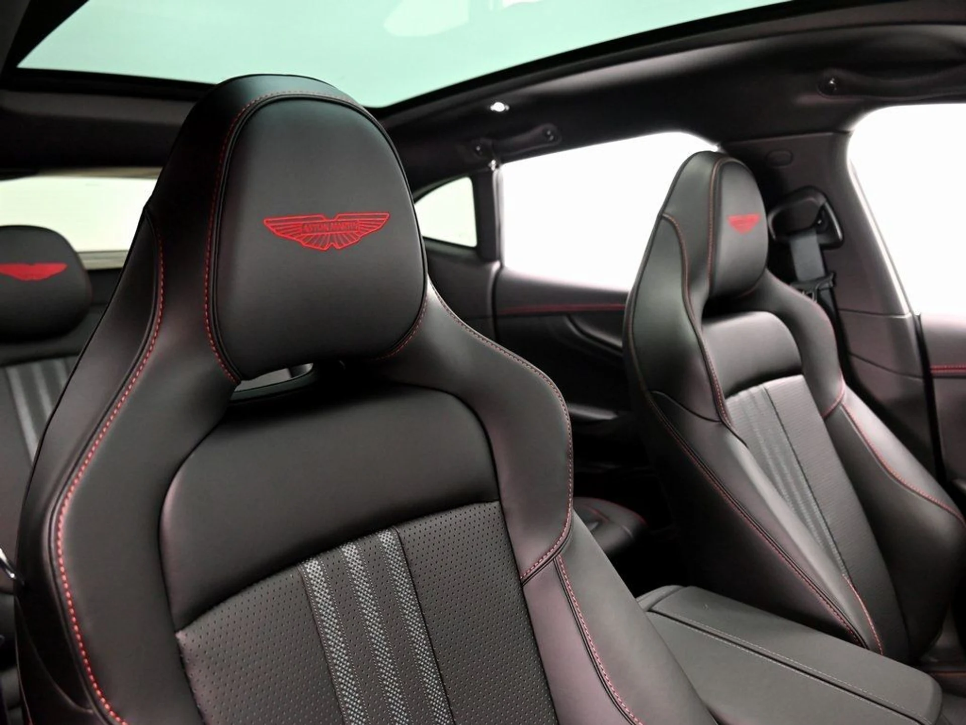 mph015_1093171776_84be033fc61ead55313e3c4ff5fb5a8e_0543f27318