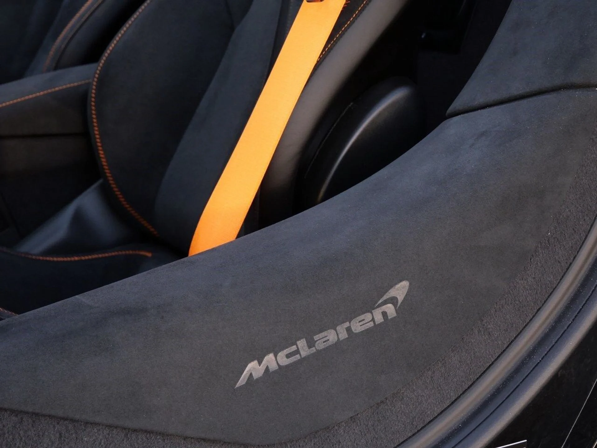 mph015_109762104_ae77c548422d776e8604d3271864ee69x_339a807561