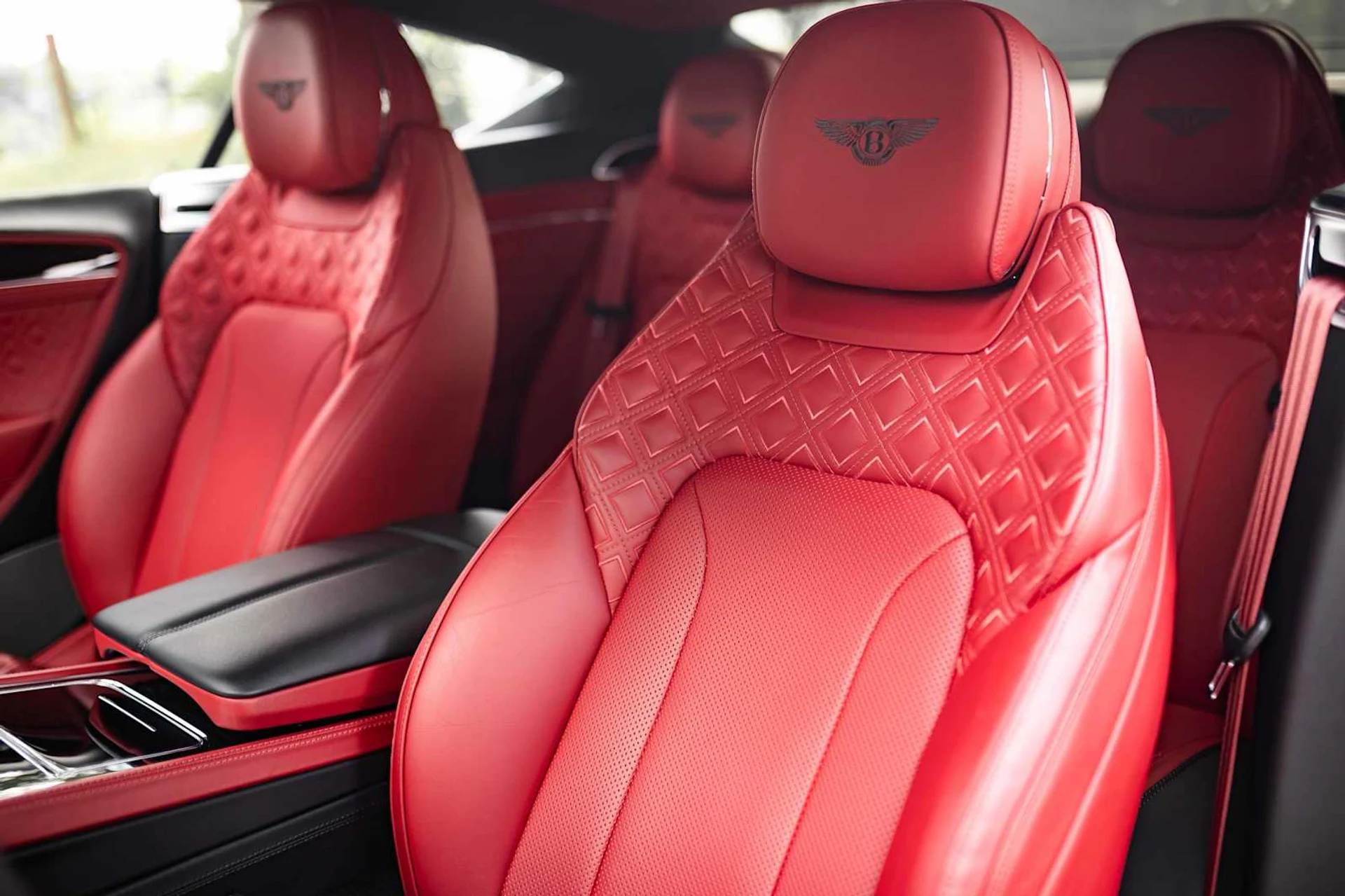 mph015_1098439340_545c284651336689777b7da39d08e644x_7e49cb93f2