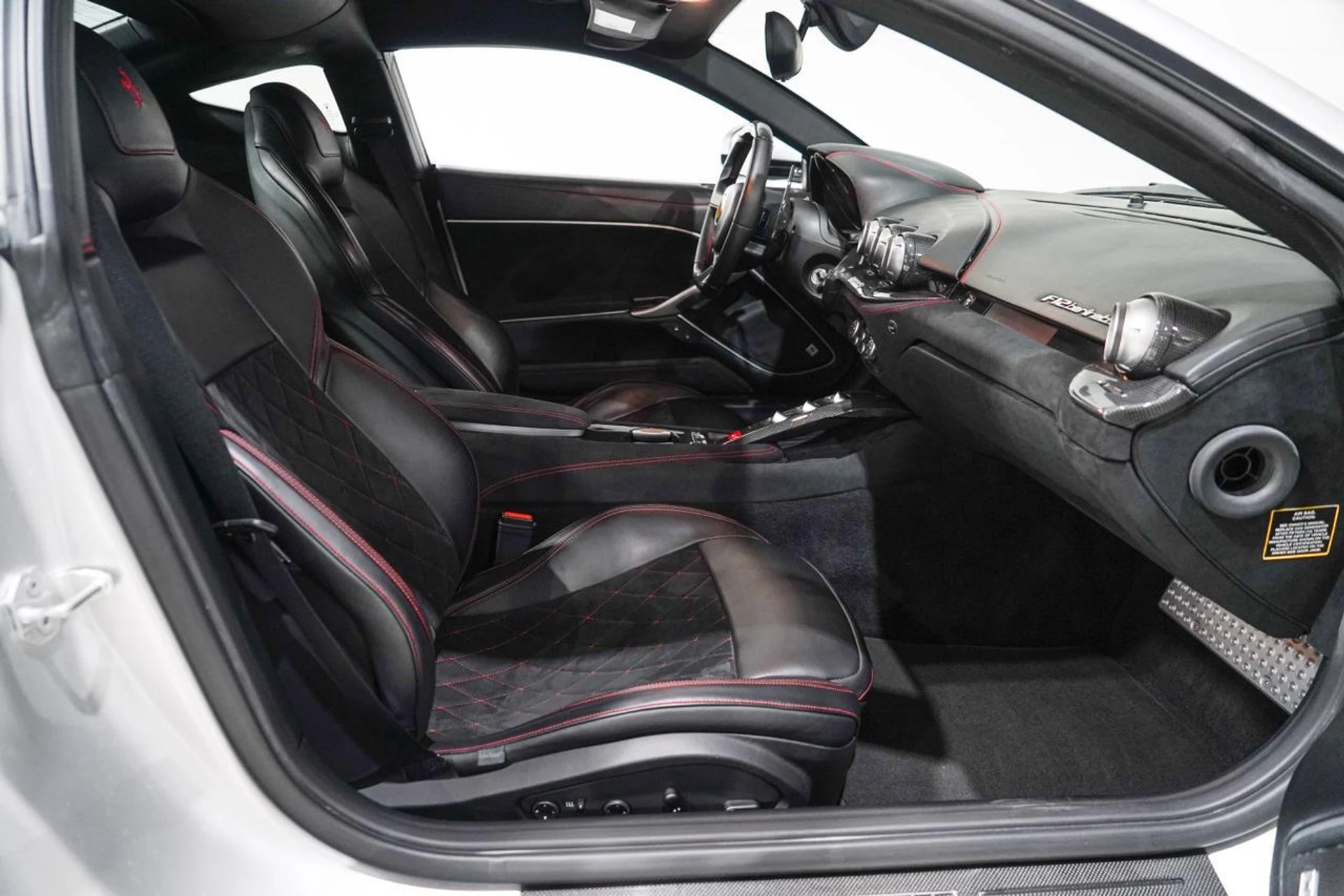 mph015_1099257767_391634fb135597208fe4b0ba5de88dd6_ae18a16152