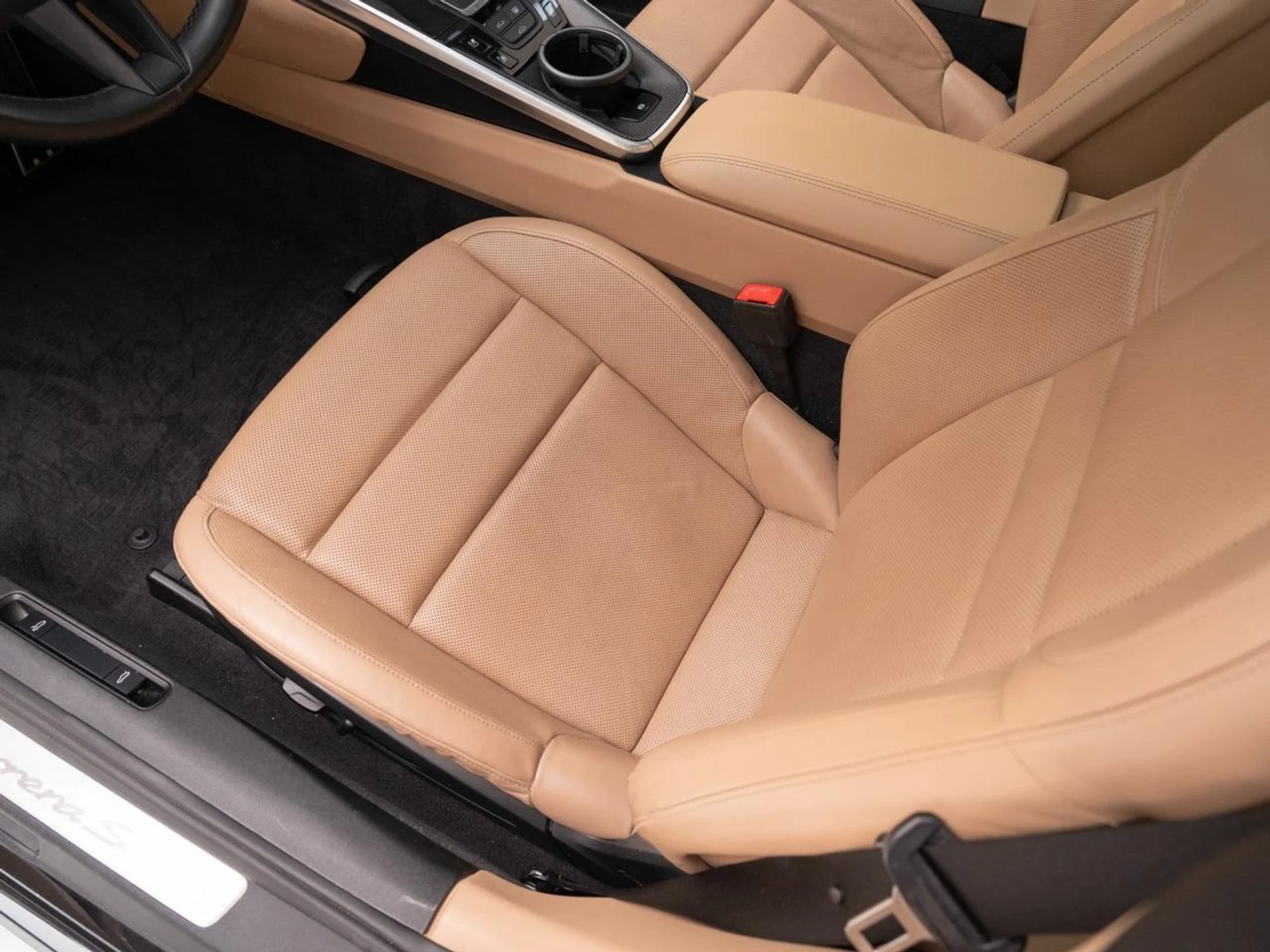 mph015_1101644603_7c1bf1a3166ecd1a73d7f7a56456e072_46e856b996