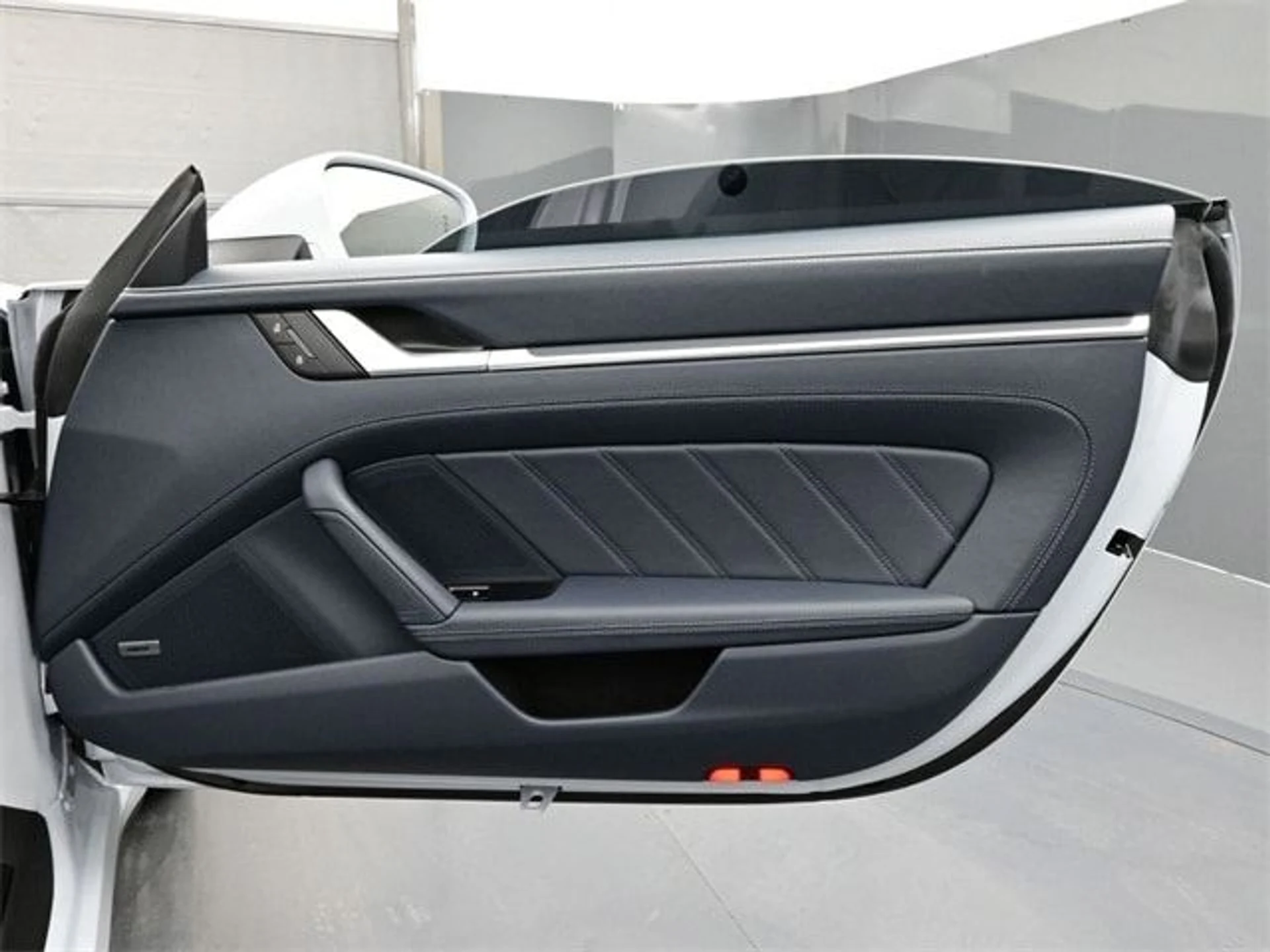 mph015_110223589_3d4efbbcb92d26095381fc74b458967ax_5eb5d5d954