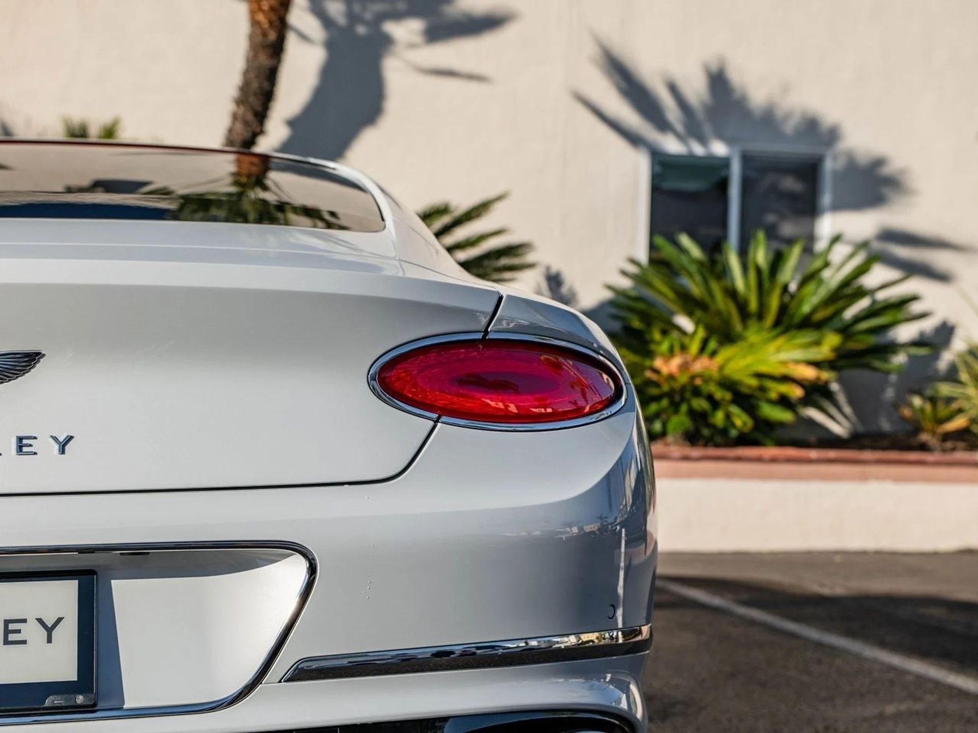 mph015_110513078_e08a8ad43ab5aa903b75126cca210094x_21a3cf8d96