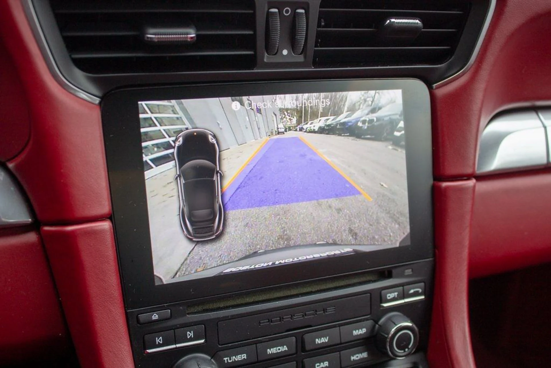 mph015_111199573_aebc262e8b9735a8deab0611ef88095c_12e75c41bc