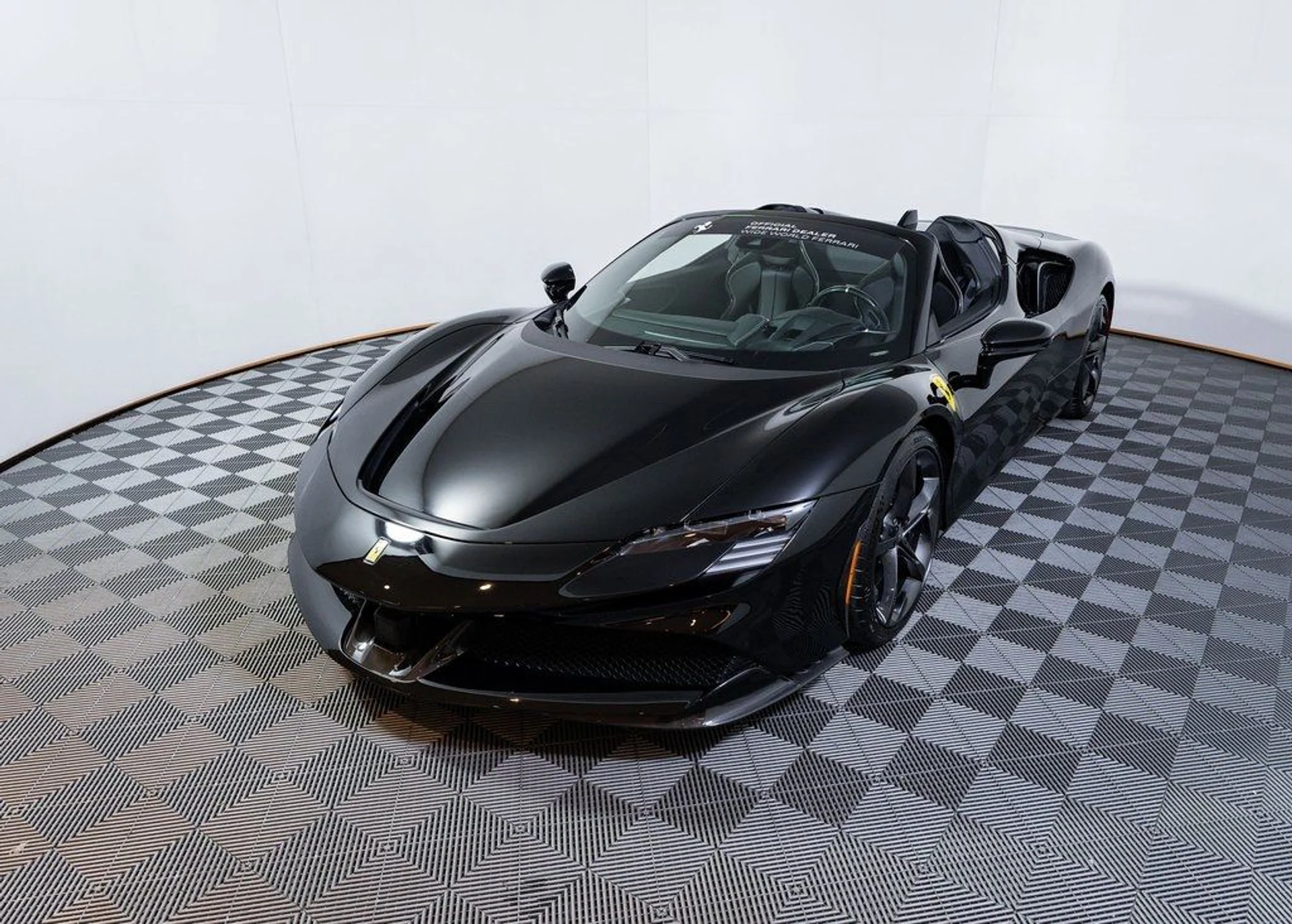 mph015_1112436709_37d43bace4e33ad238a0d109bfe89771_9086dac2f0