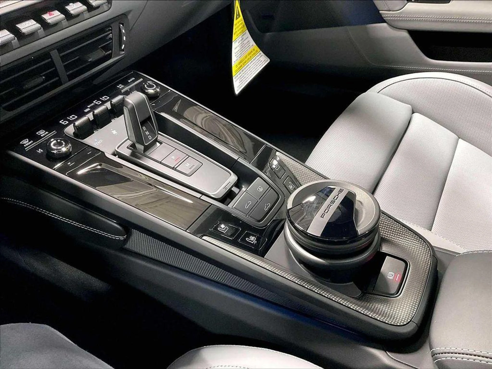 mph015_1120035301_Qfs_C_Wyp_M_Rp_Og_Z_Iw_Z_Gg_B6_Xuhtts_a1468f0d41