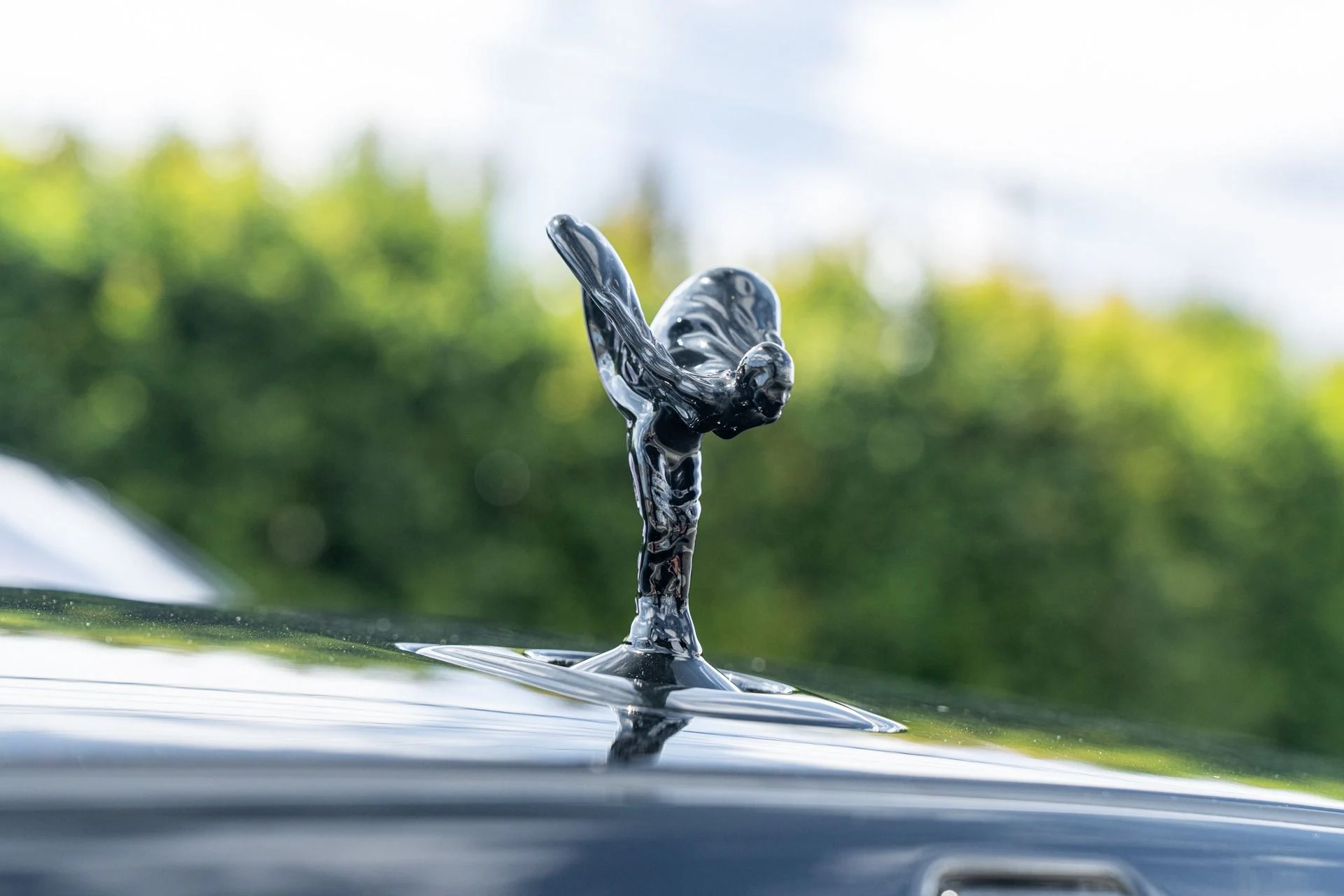 mph015_1122555108_Used_2022_Rolls_Royce_Ghost_1753158279_42a645afd9