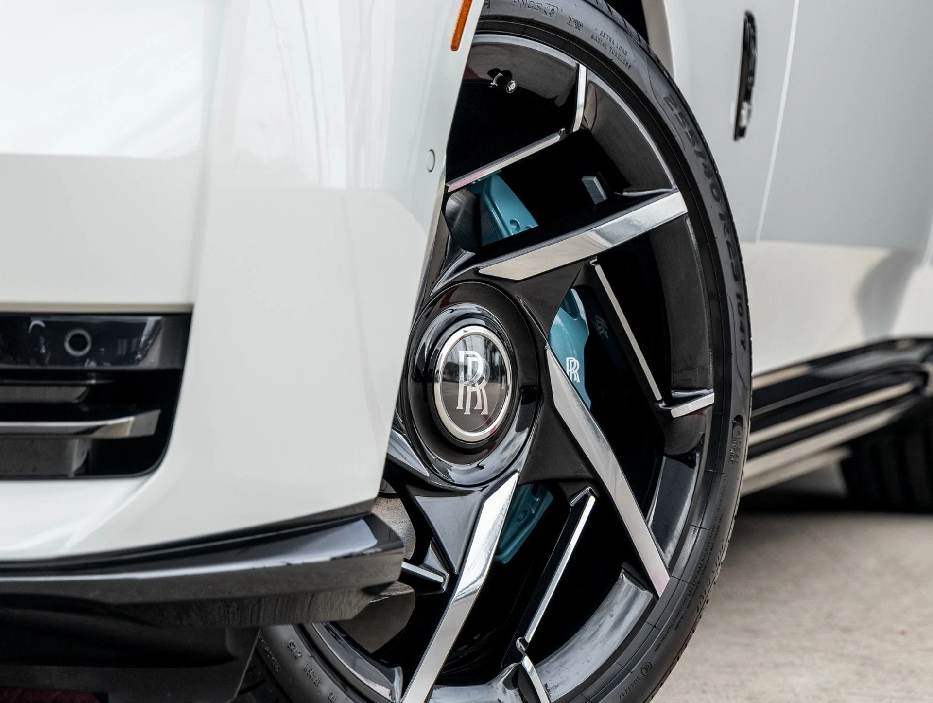 mph015_1123334812_16_70dea44458