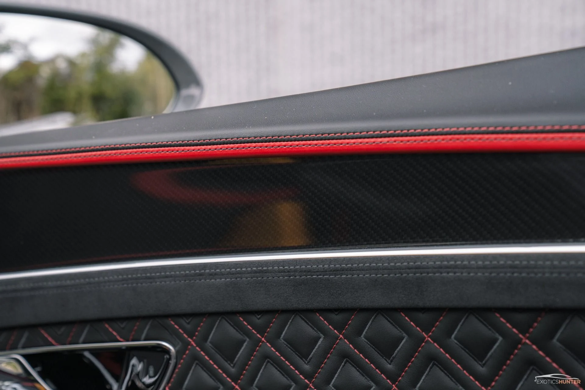 mph015_1129664883_Used_2022_Bentley_Continental_GT_Speed_in_Camrian_Grey_w_Factory_Carbon_Kit_Rotating_Display_1762295522_d28bb80c91