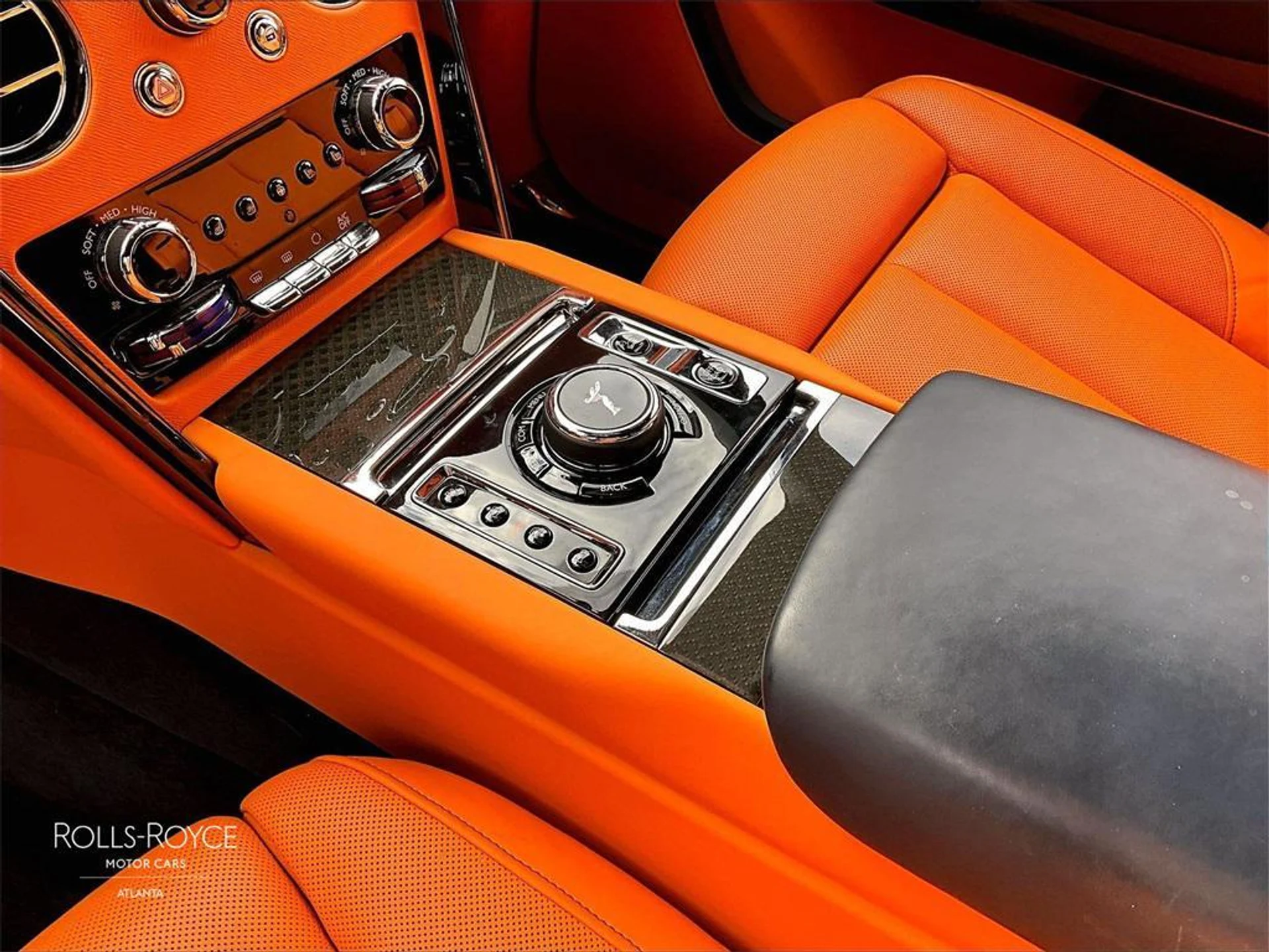 mph015_1129826009_F_Yye_Pe6_C5k6xmfc_P_Et_1_Hf_ND_Iu_E_fd9f34edfd