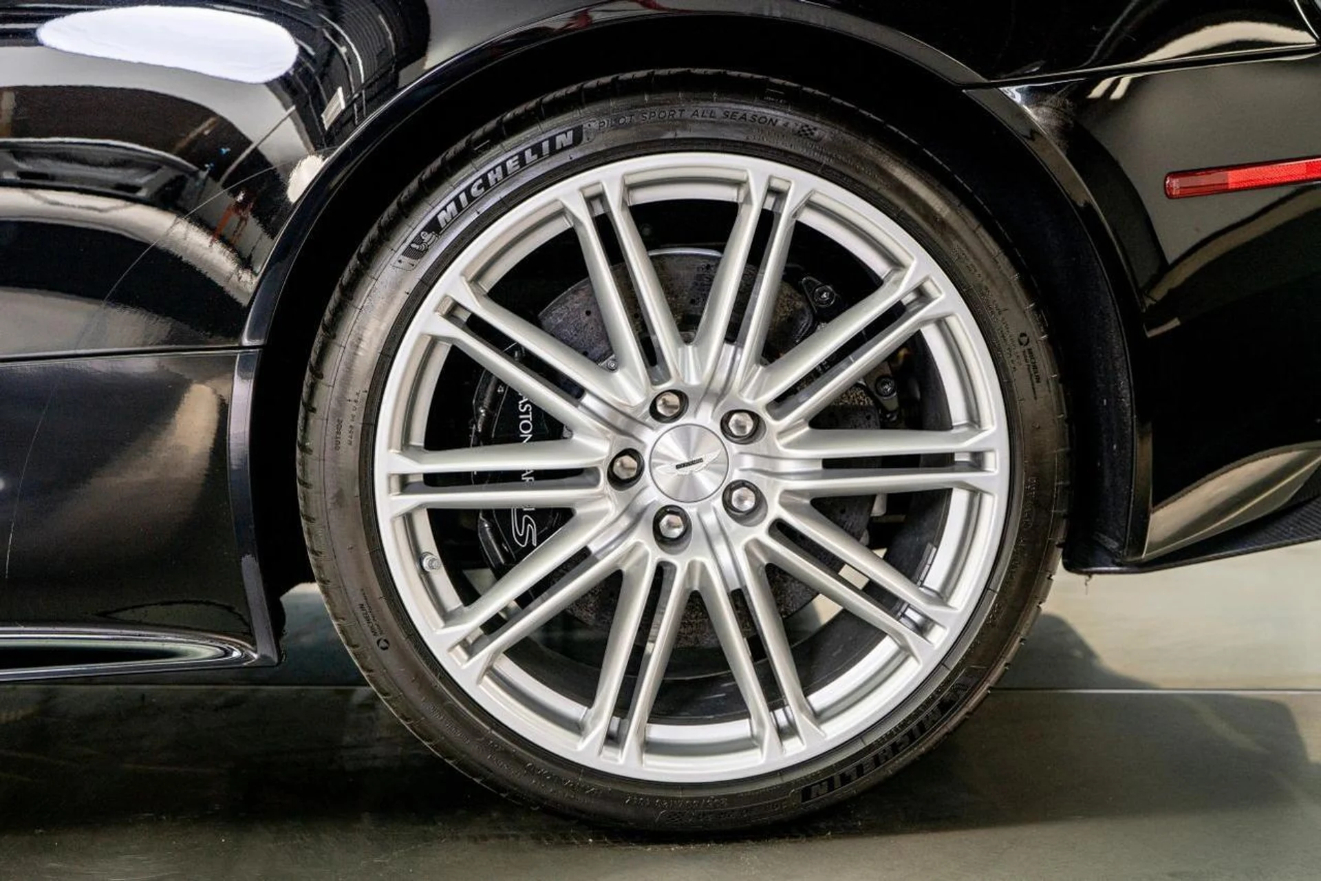 mph015_113790257_5388dcb895bd9e4e60bc5583f1df8eb0_cd54c41be8