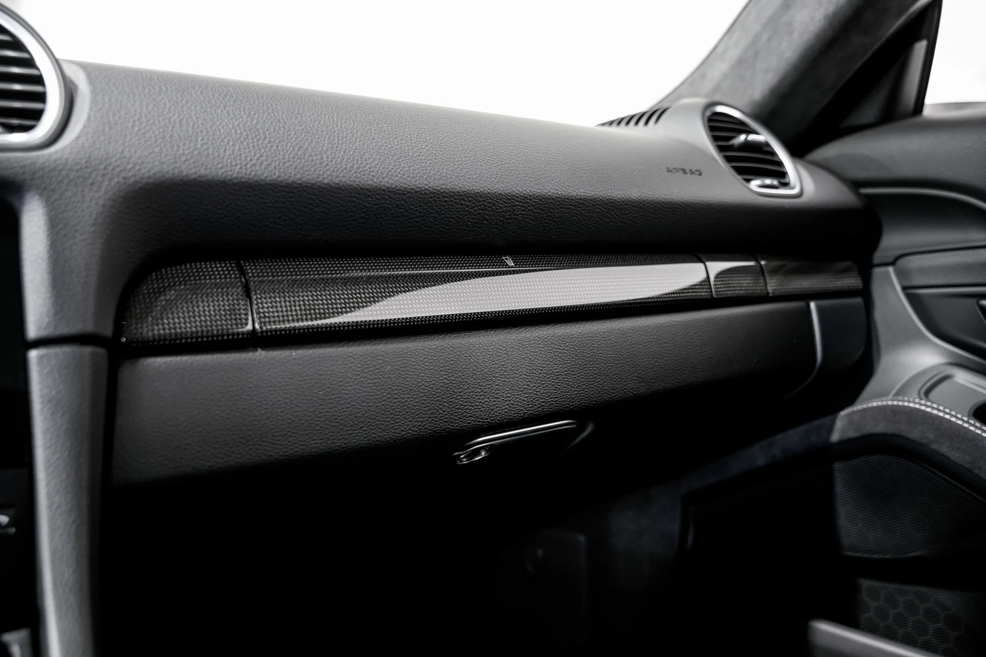 mph015_1137906777_c4899f34b5648a46c398d4adcc8d0b56x_007fea6a5a