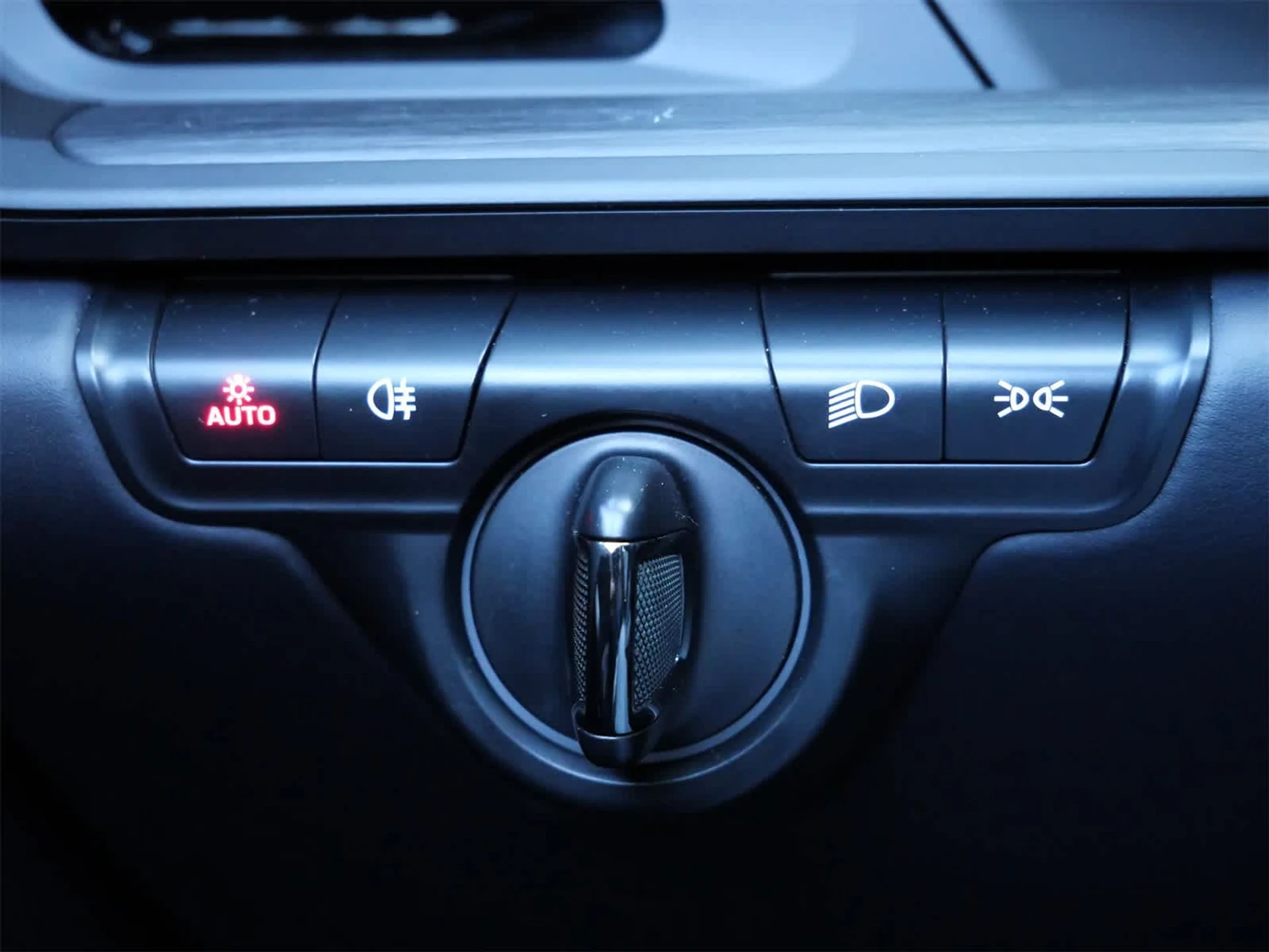 mph015_1139873304_17dd90e5c98a057d6eac105e3c05212e_81b0937477