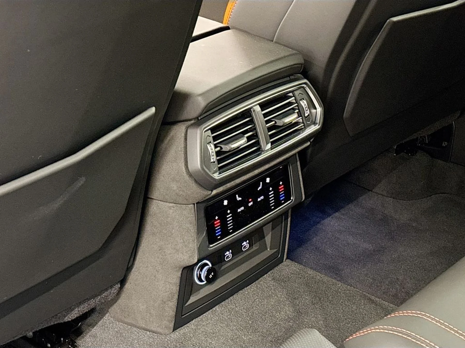 mph015_1139908593_5e0b2fd139da91884d3138d07ccceaff_33d1bc7f1e