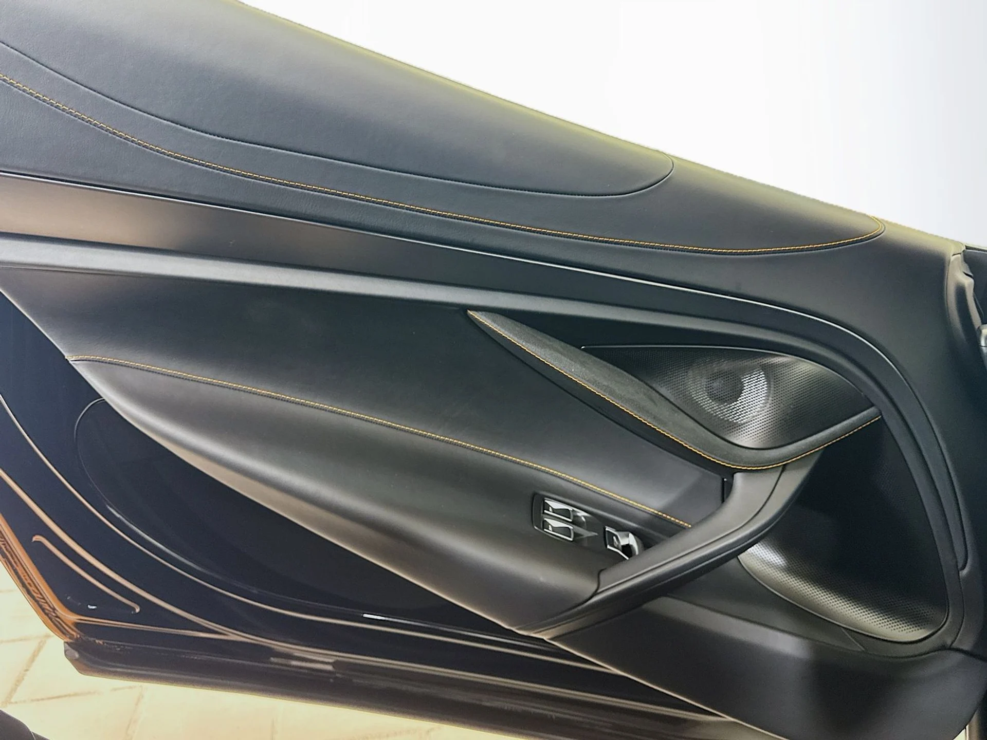 mph015_1142557689_1de78d67db74cd844034237d03902c0fx_9fb968ecc1