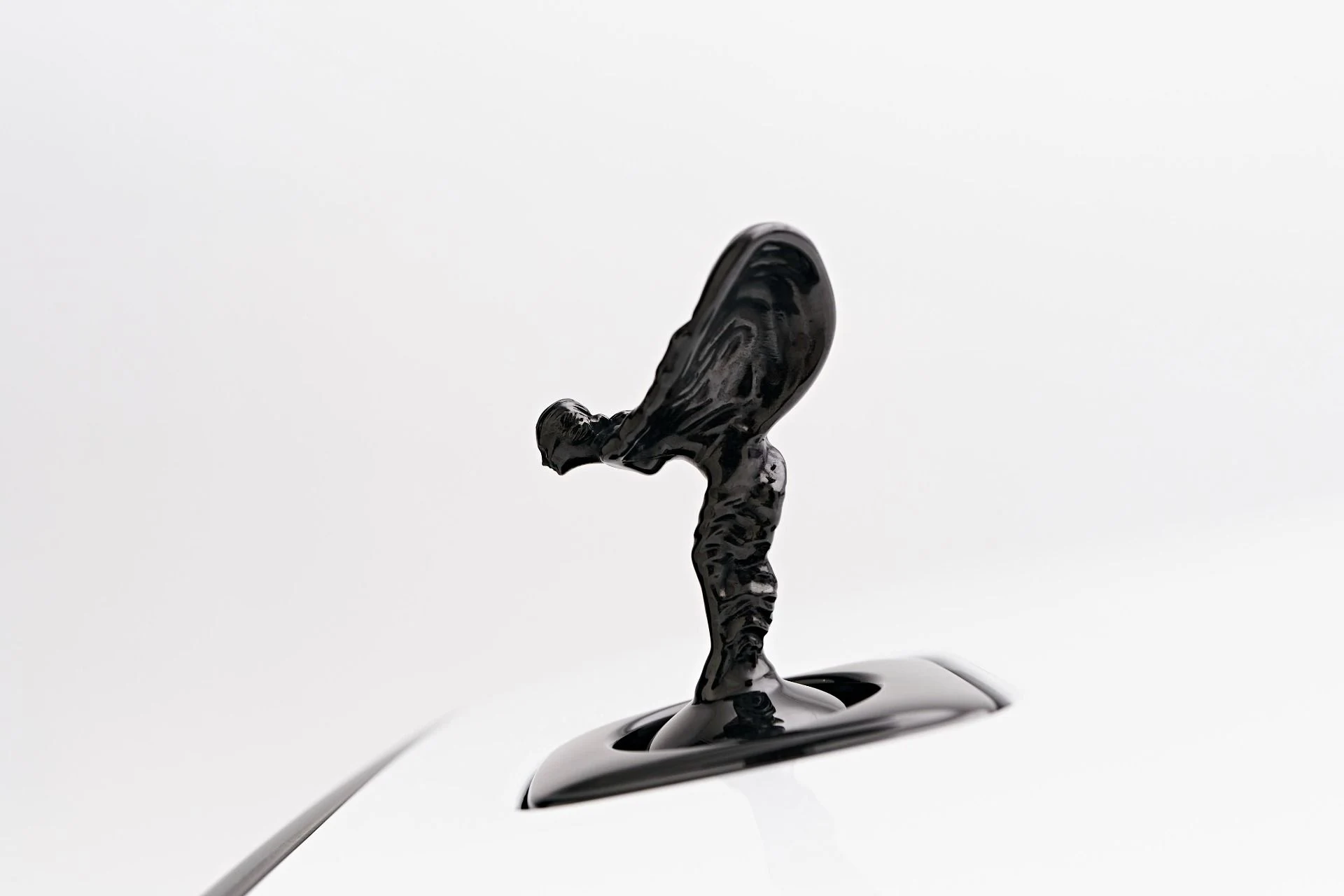 mph015_1157489563_Used_2022_Rolls_Royce_Ghost_Black_Badge_1717623621_b9847079ae