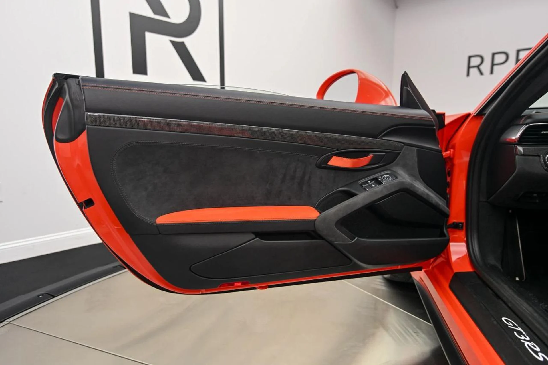 mph015_115931321_1f7262c46eed6a031108302fe53beed3_1c66e08a47