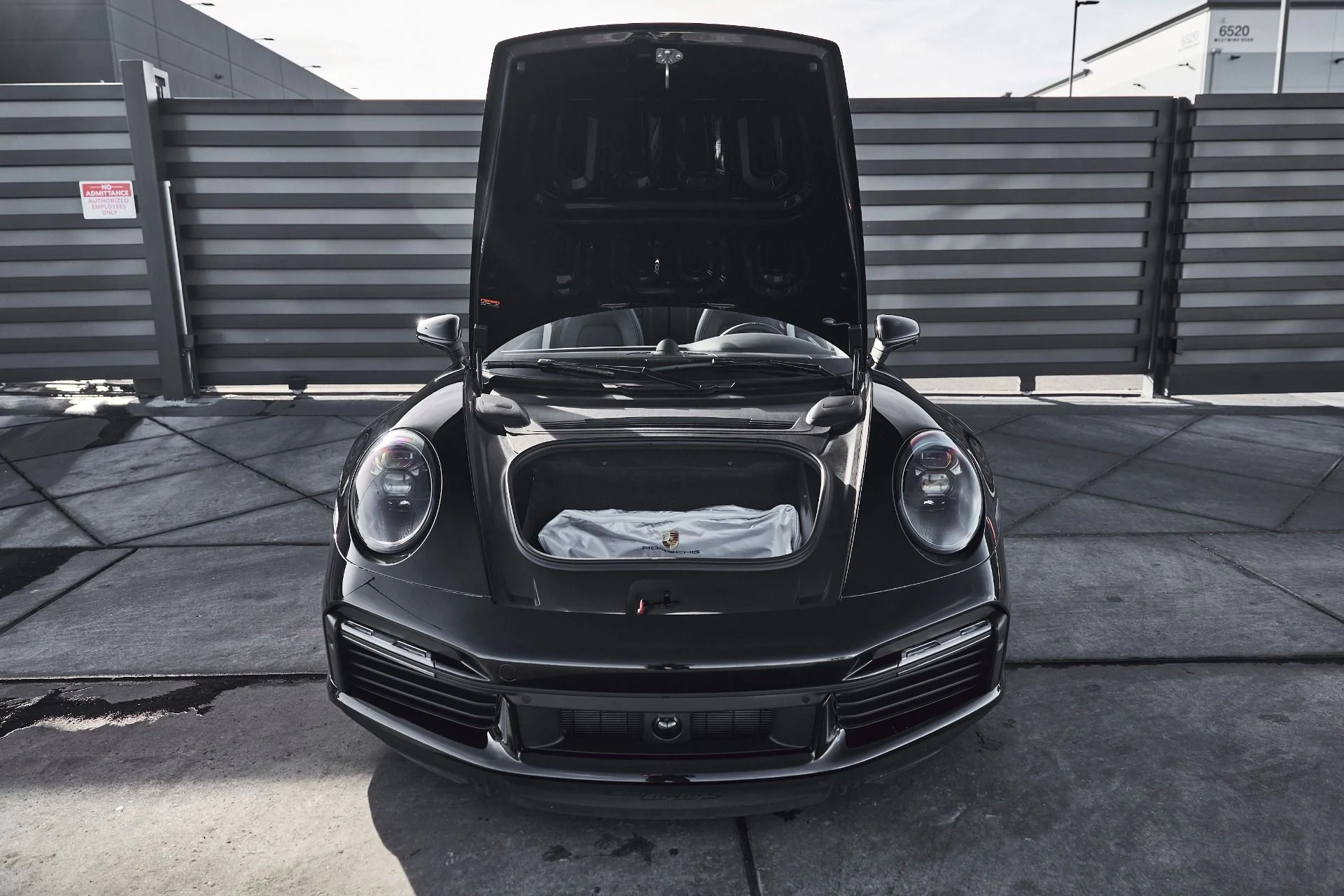 mph015_1160850610_Used_2022_Porsche_911_Turbo_S_1773939888_3a1c834860