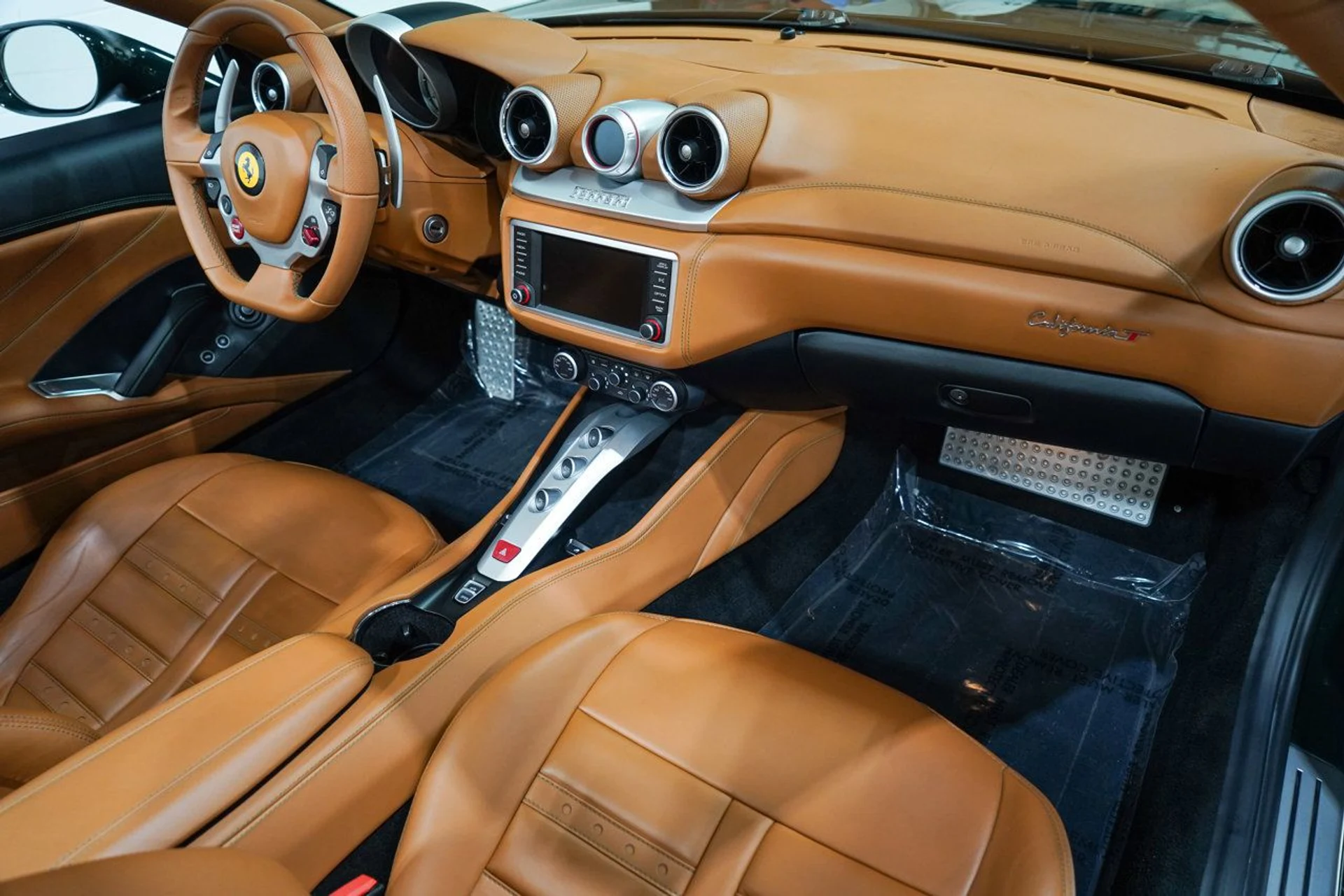 mph015_1165018997_ca269ac25e43435e99c0cf79ef097097_996fa217d9
