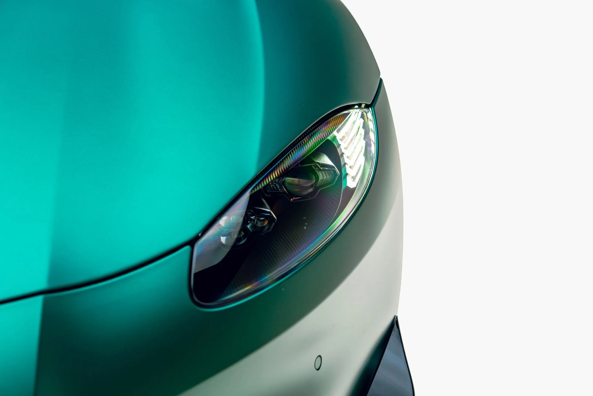 mph015_1166937313_Used_2023_Aston_Martin_Vantage_F1_Edition_1783661170_c2af75ac3c