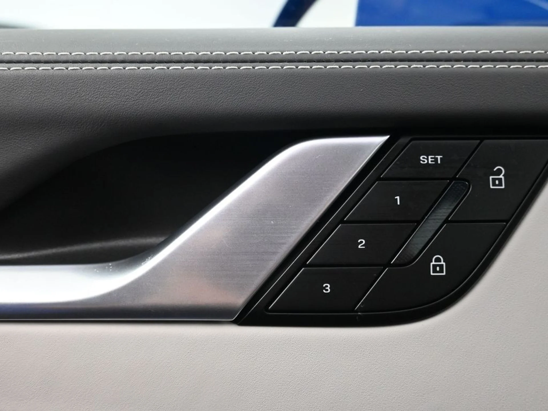 mph015_1173825014_33589d2fcb1a8a2cd224cbcb96022bcfx_cead2caf79