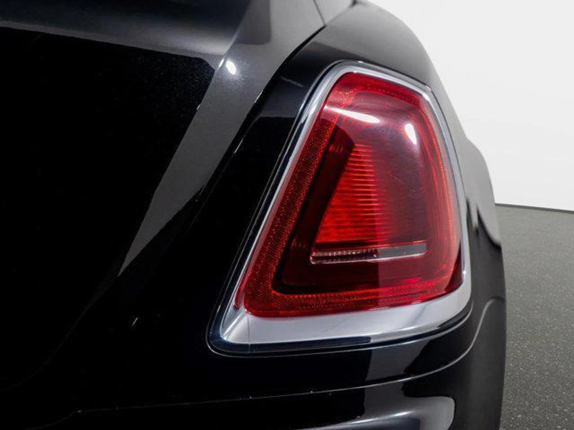 mph015_1175595781_f3_WCJ_i_UFG_Kdq4_Lvdg_Aa_B_Ho5n_Q_ffada1224a