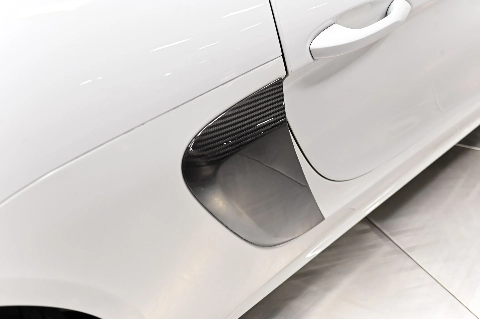mph015_117968763_Used_2022_Porsche_718_Cayman_GT_4_1793042587_151ac71b04