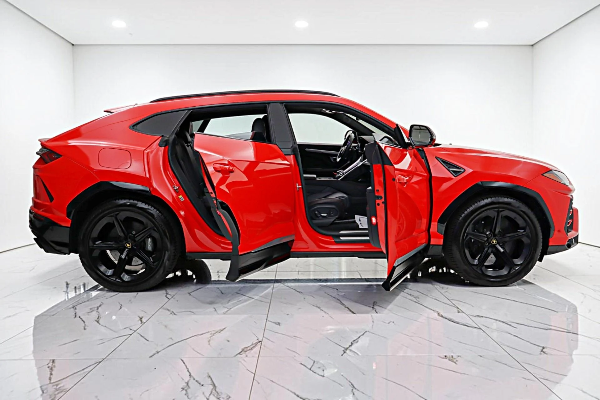 mph015_1184183065_Used_2020_Lamborghini_Urus_0fc8642317