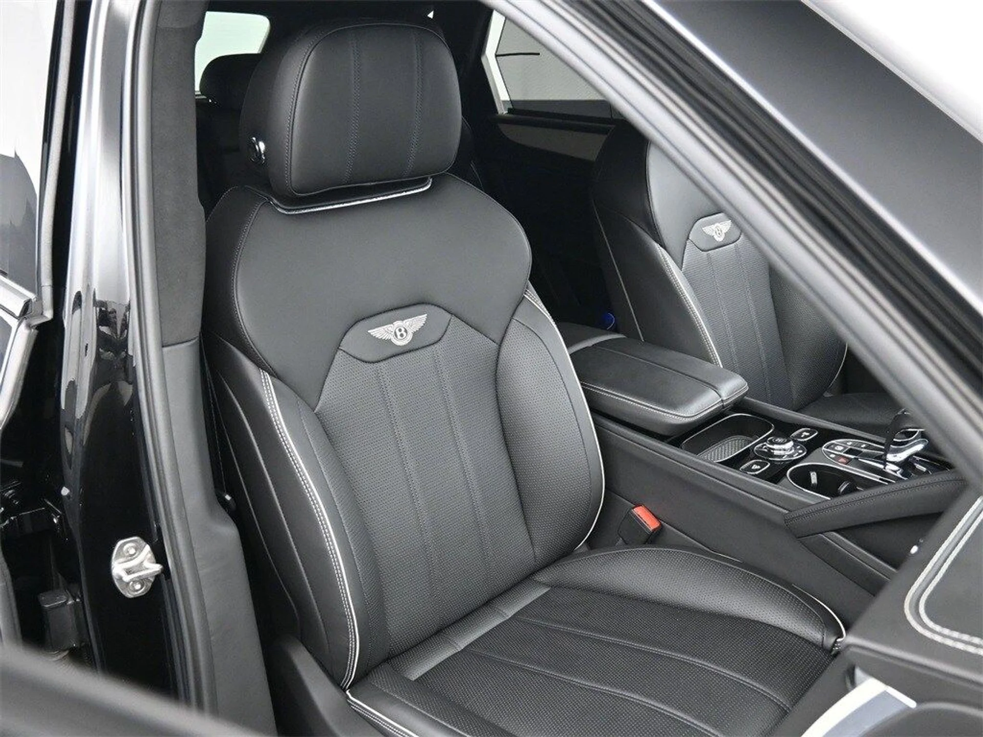 mph015_1186328470_e17051efc9c49867d35a5d2615cb2dc1x_6f5716fd29