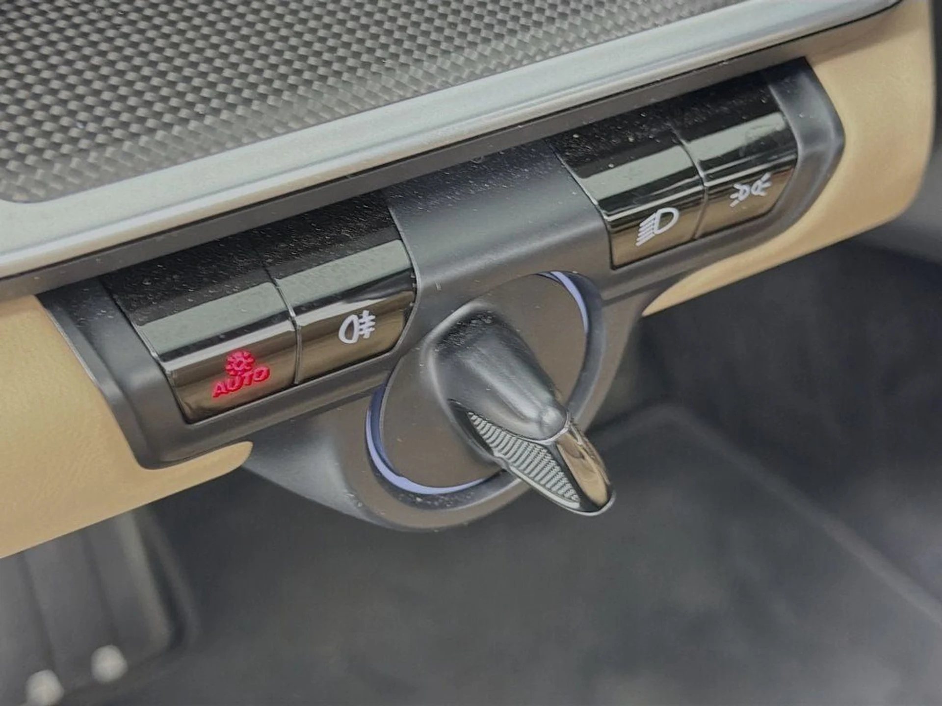 mph015_1192197817_a43494f567dde9a928a6536d71f49afd_24cf36027f