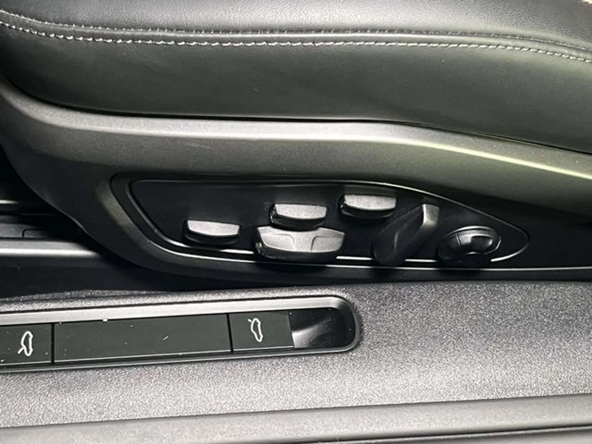 mph015_119337744_fa99ecabd808f0a6211a5c96e66ea1b3x_97aa6d5886