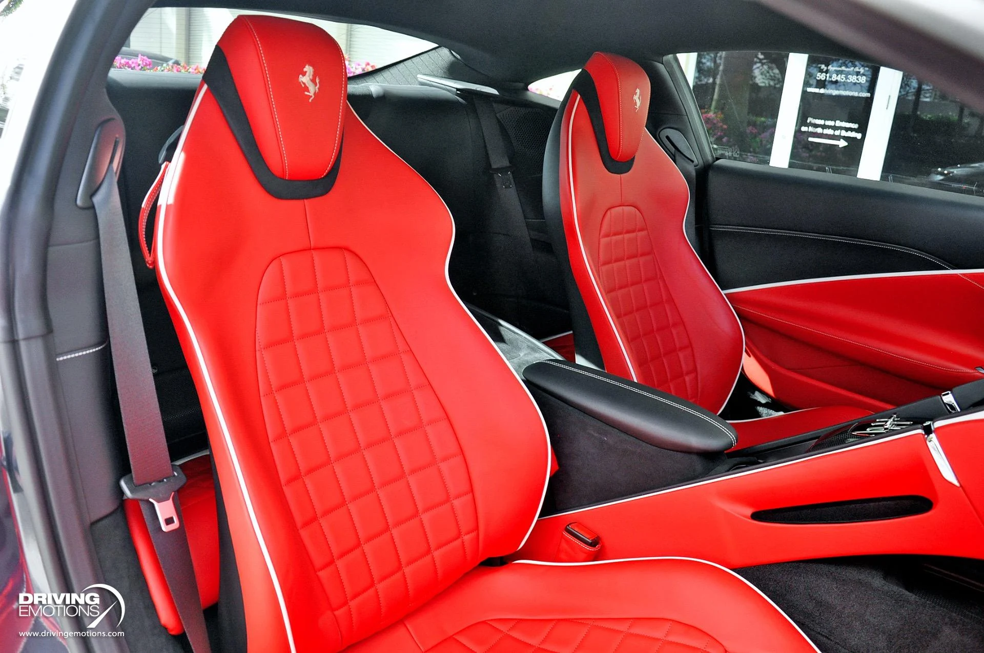 mph015_1194342663_882_p16_l_d87deaedc9