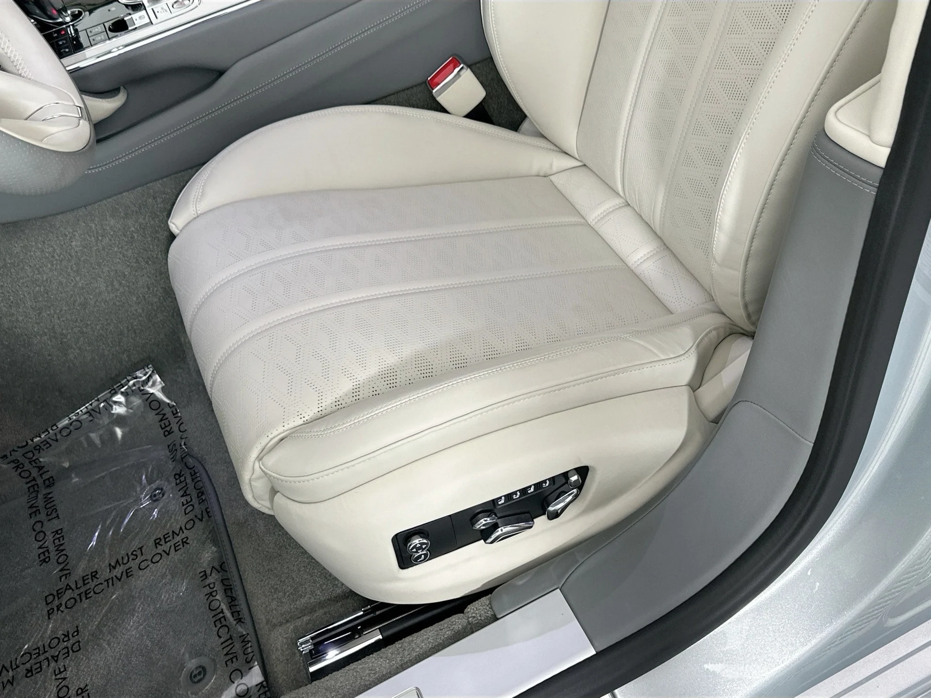 mph015_1194365349_16_06a4e5ed99