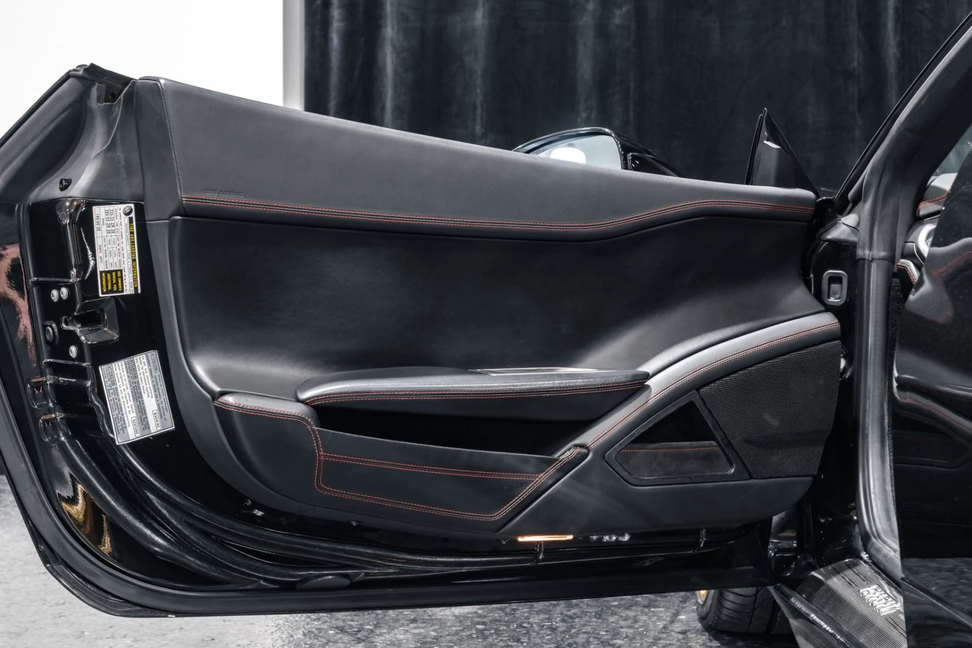 mph015_1201101271_Used_2013_Ferrari_458_Spider_FULL_Carbon_Exterior_Trim_HRE_Forged_Wheels_Novitec_Suspension_1767652553_ab6e4bab27