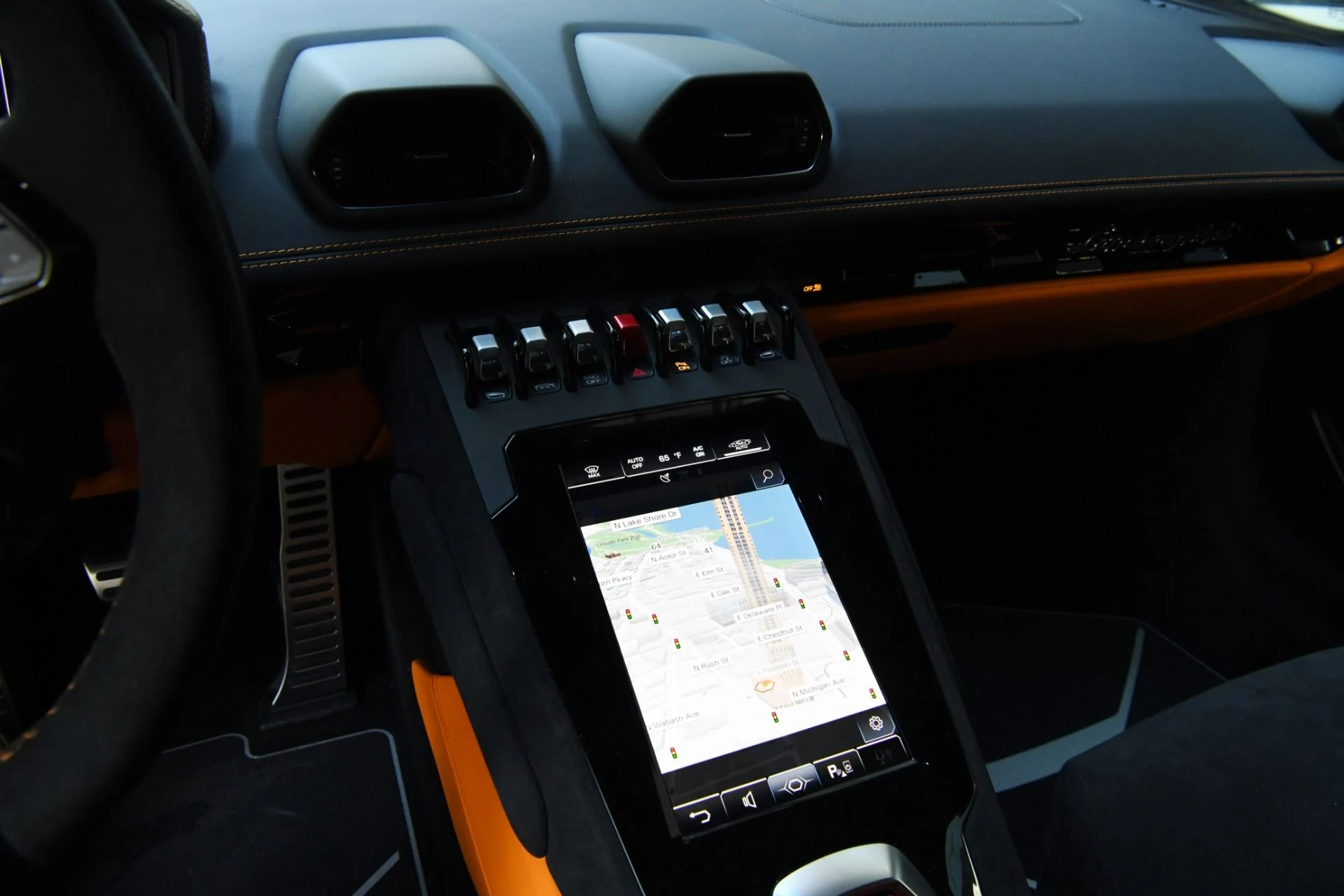 mph015_1201722929_Used_2023_Lamborghini_Huracan_Sterrato_1748536485_4291457cd6