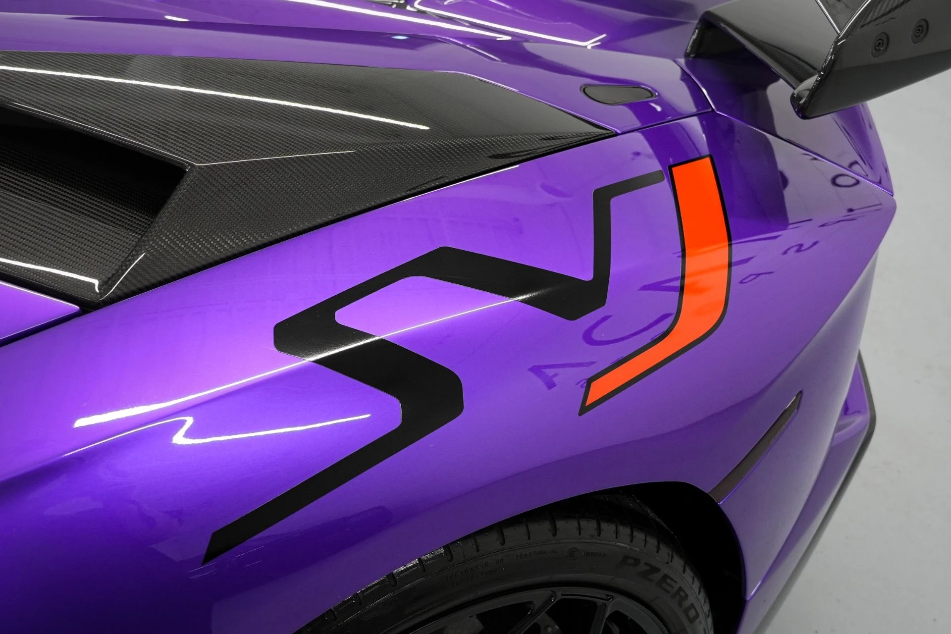 mph015_1206476537_Used_2020_Lamborghini_Aventador_LP_770_4_SVJ_1777493660_356cb7a57a