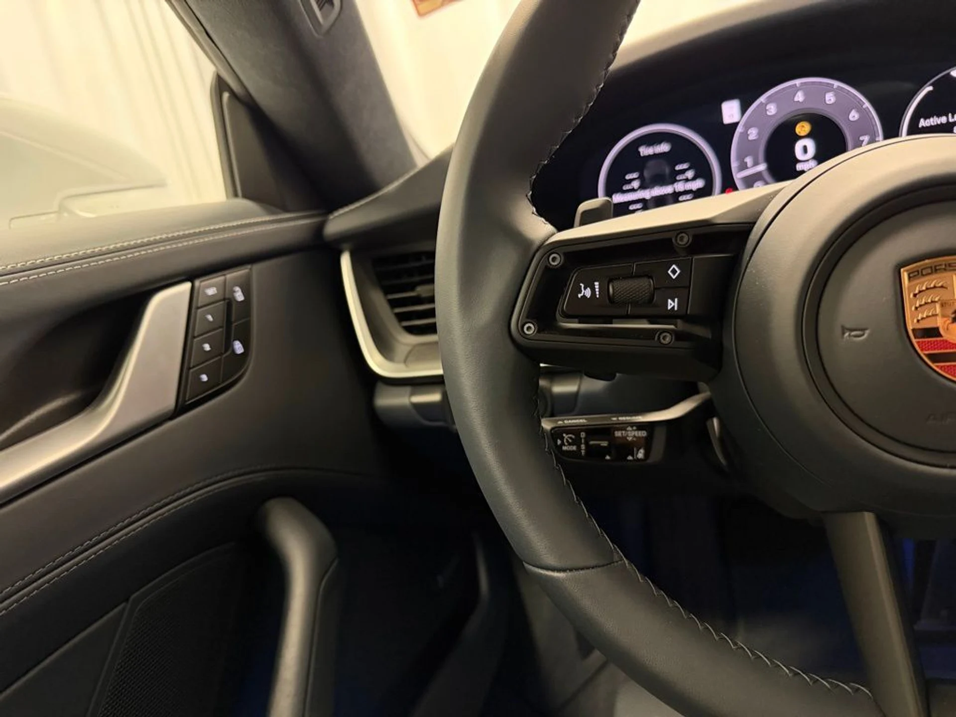 mph015_1207525196_fbdc25c00efc6ed07bf438dfe7da55fcx_6674de026c