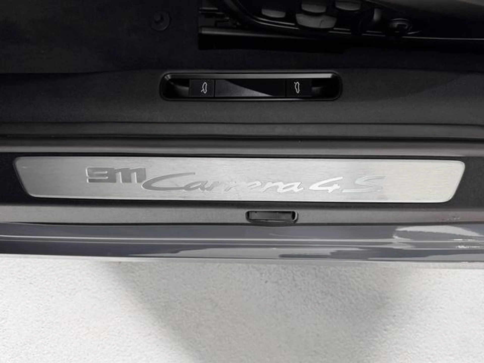 mph015_121016449_9m_K_Gk_B66r_Yv_Rb_B6_SK_Xg_Tz_UR_Iv_Ic_4b70bb0c11