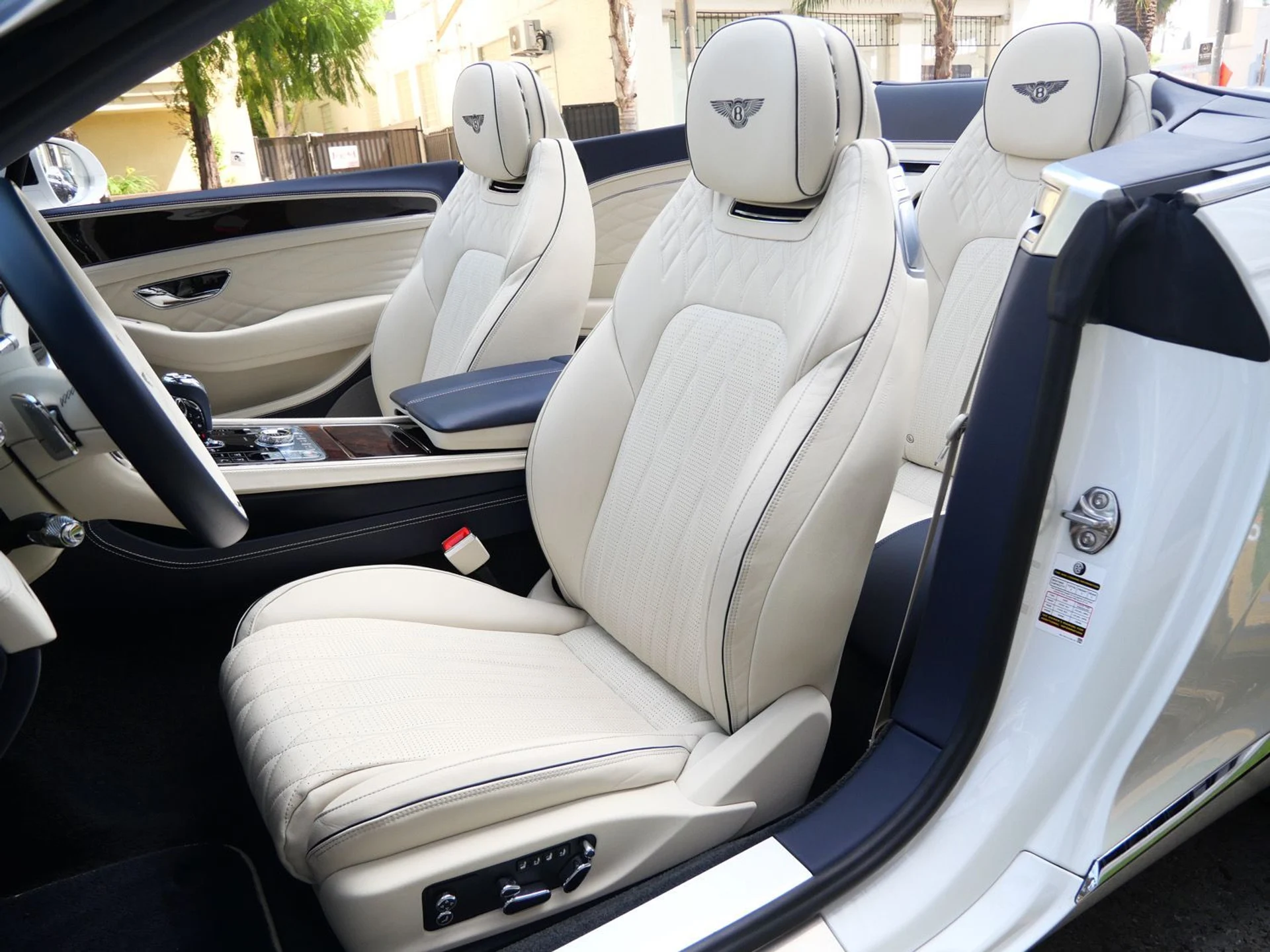 mph015_1222000157_0969a342a44f3c7385979103052caed0x_cfb88d4777